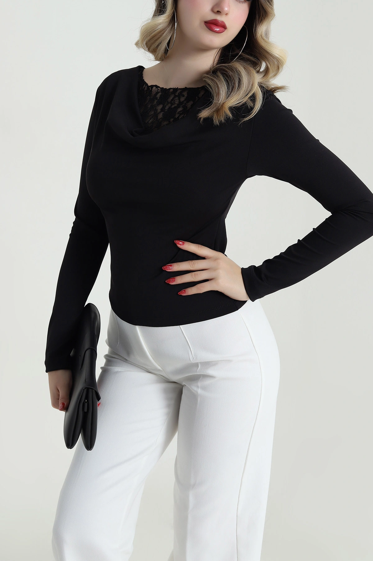 Siyah Dantelli Scuba Kadın Bluz 485201