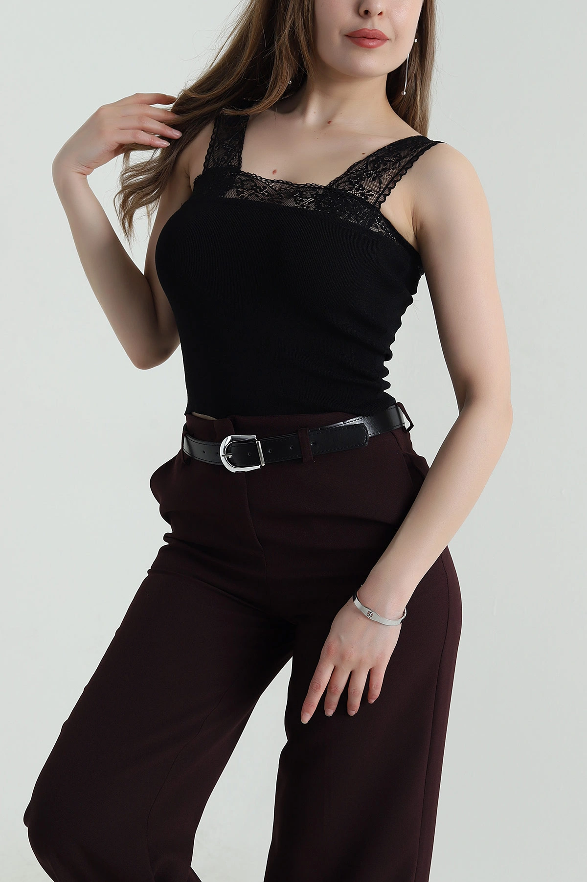 Siyah Dantelli Triko Kadın Atlet 456799