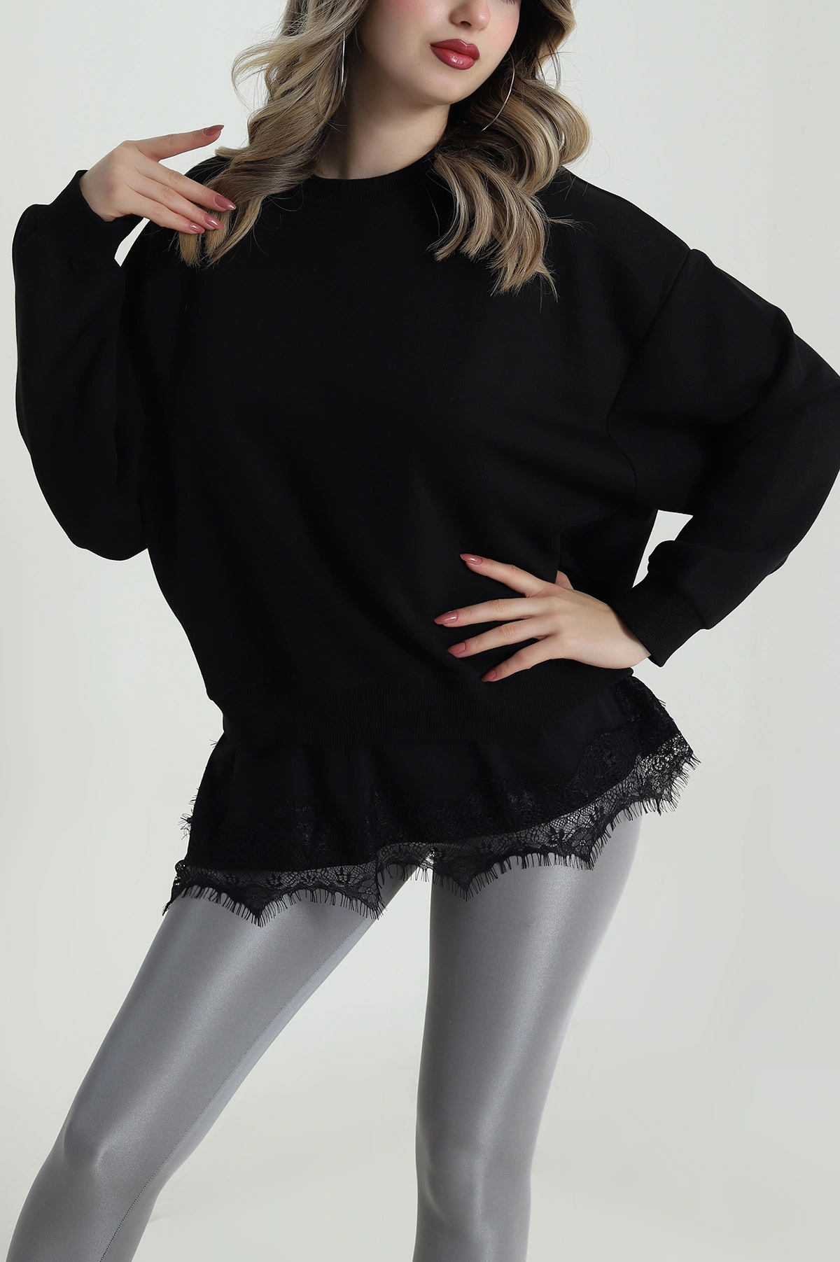 Siyah Dantelli Üç İp Kadın Sweat 486600
