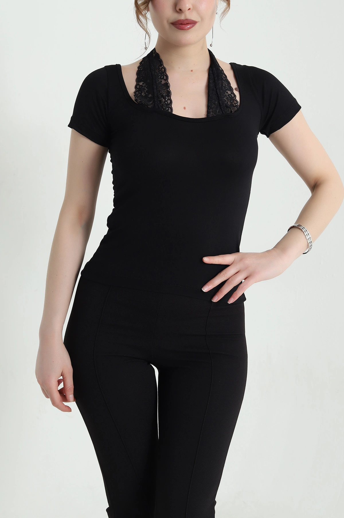 Siyah Dantelli Viskon Kadın Bluz 453106