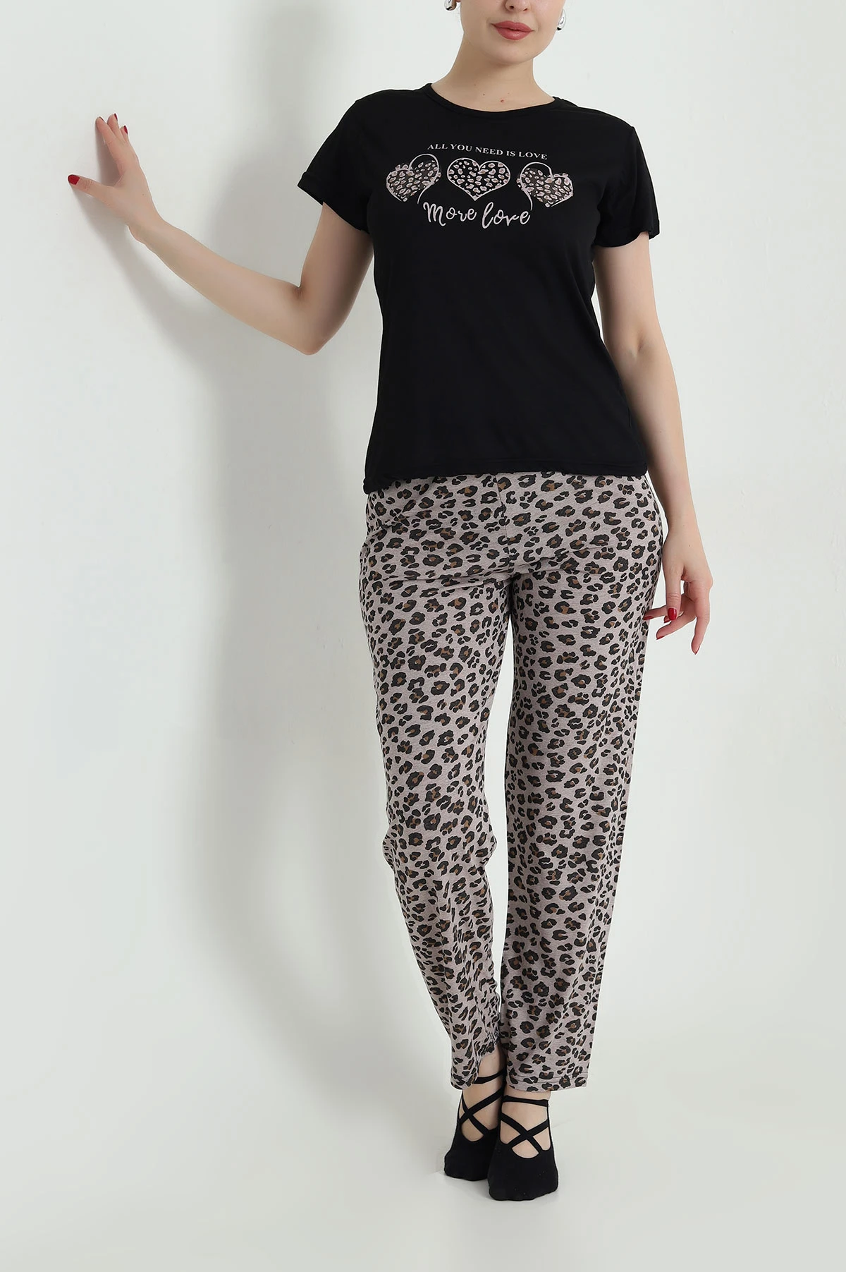 Siyah Desenli Viskon Kadın Pijama Takımı 466614