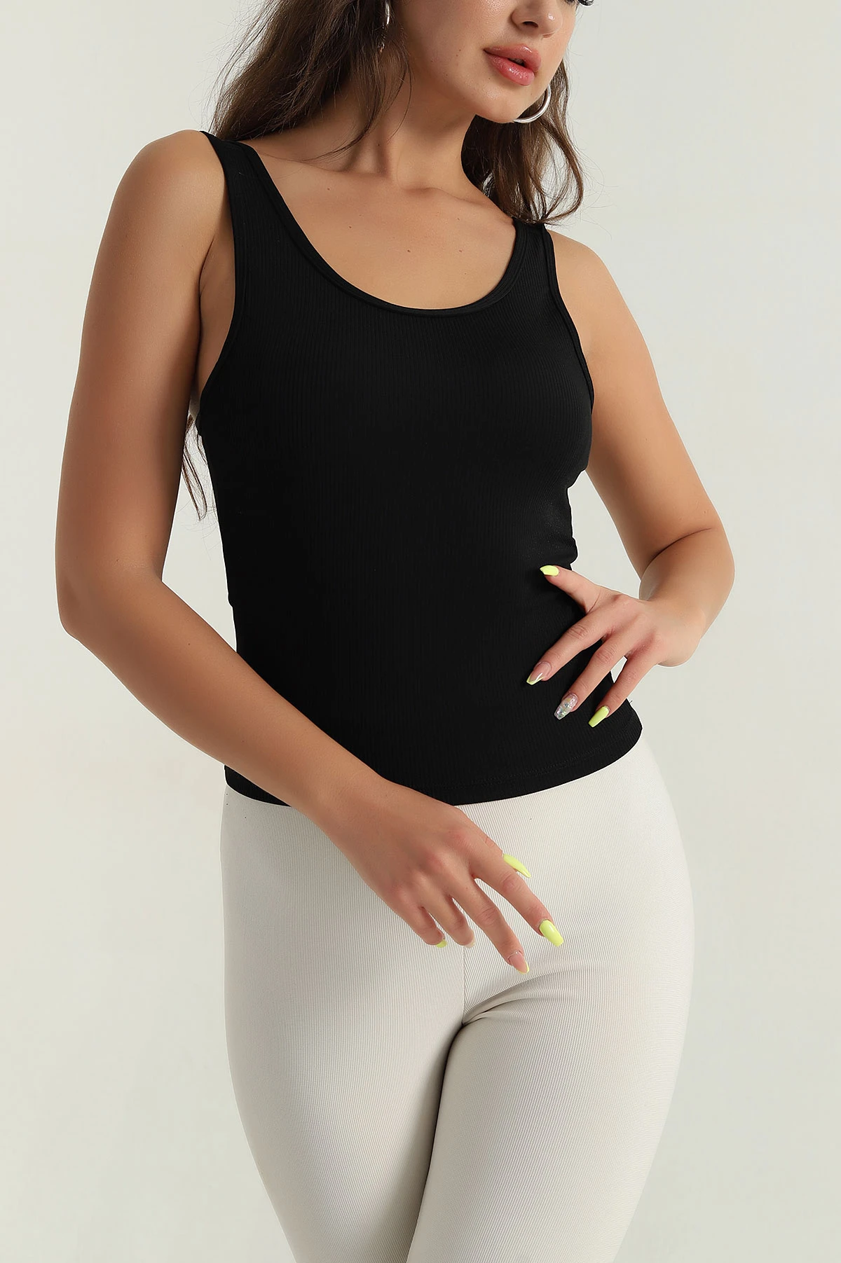 Siyah Destekli Kalın Askılı Kadın Büstiyer 391356
