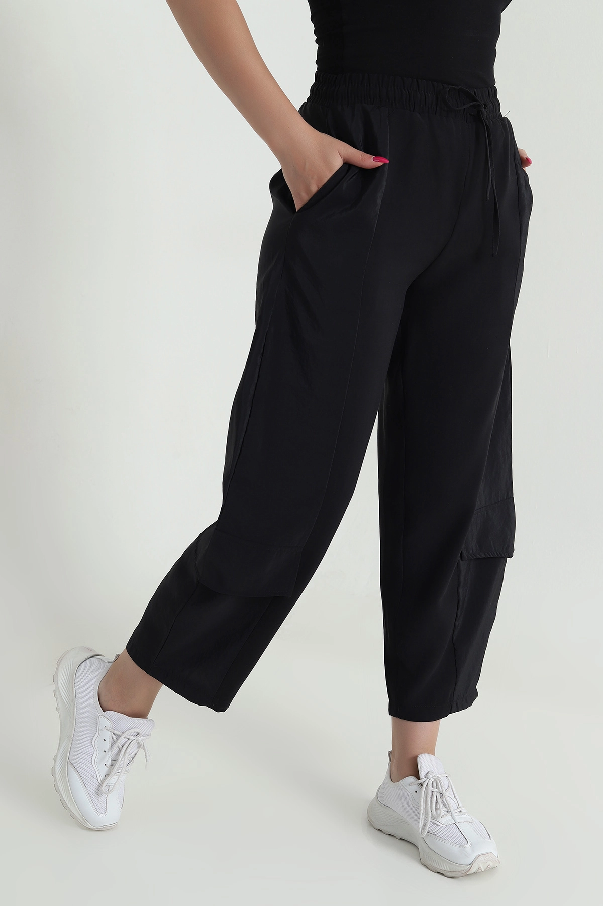 Siyah Diagonel Tencel Kadın Kargo Pantolon 475767