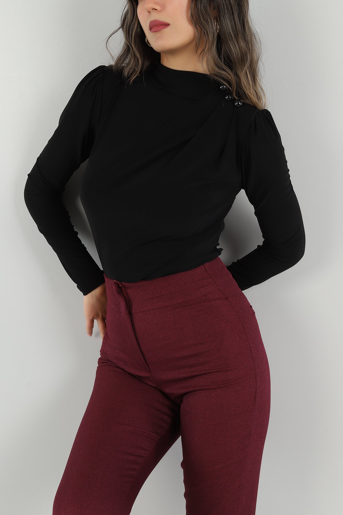 Siyah Düğme Tasarım Sendy Bluz 149271
