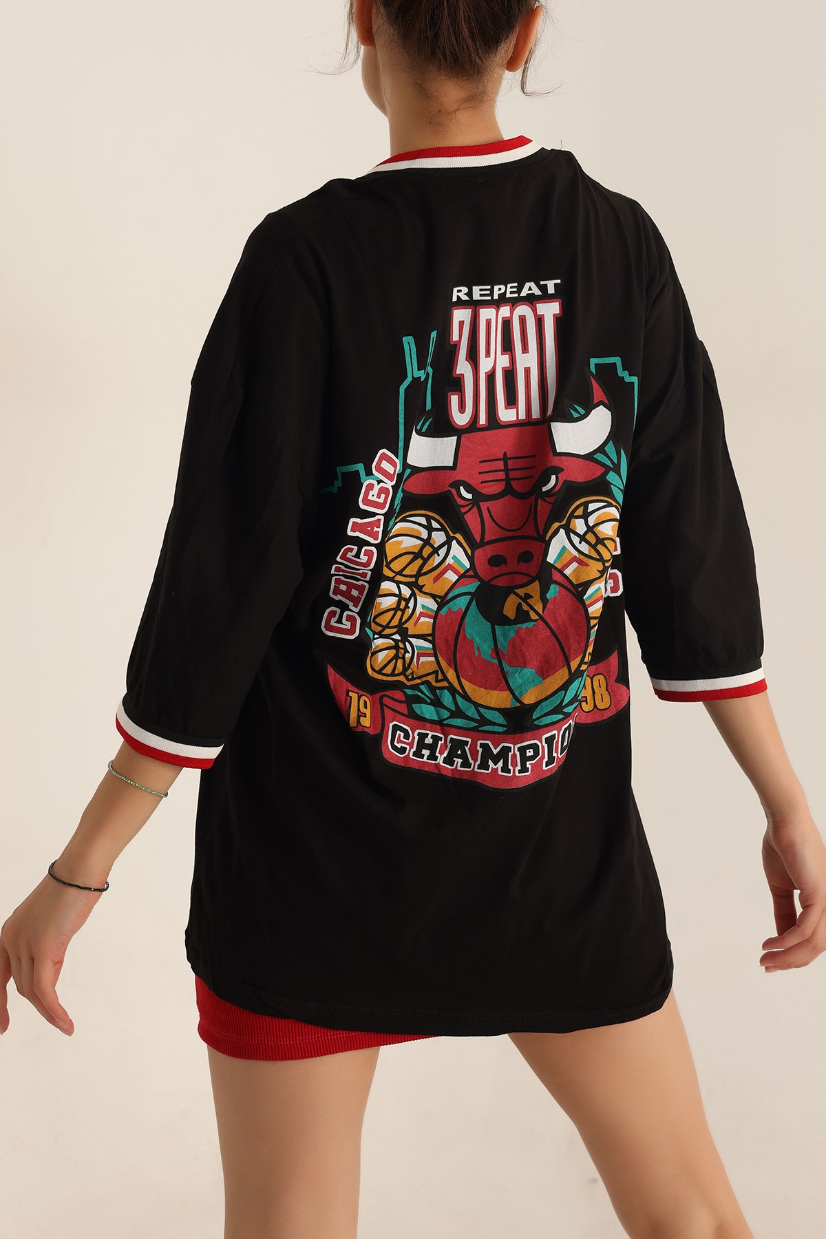 Siyah Düğmeli Oversize Tişört 193742