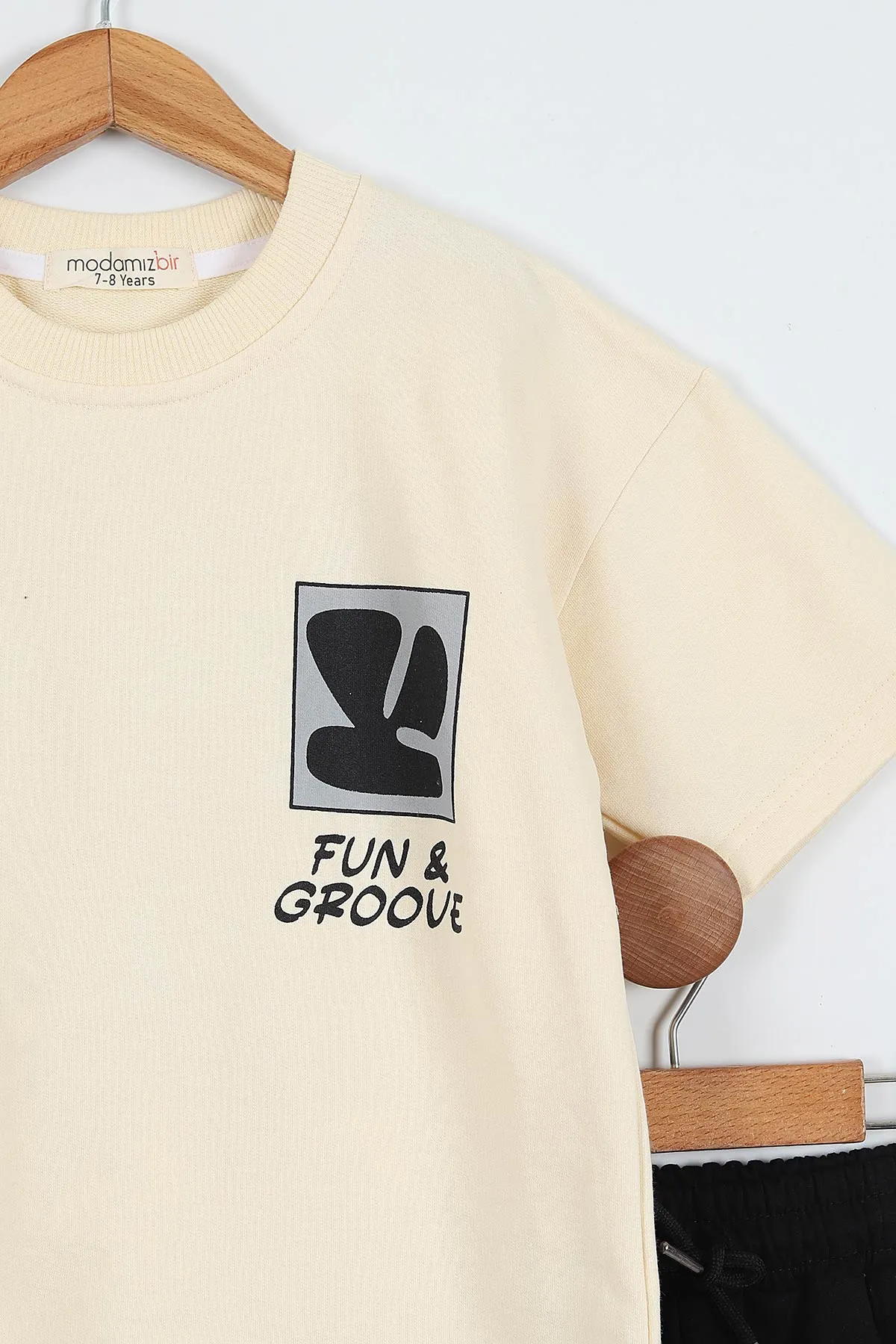 Siyah Ekru (7-12 Yaş)Ön Arka Fun Groove Baskılı Cepli Şortlu Erkek Çocuk Yazlık Takım 353401