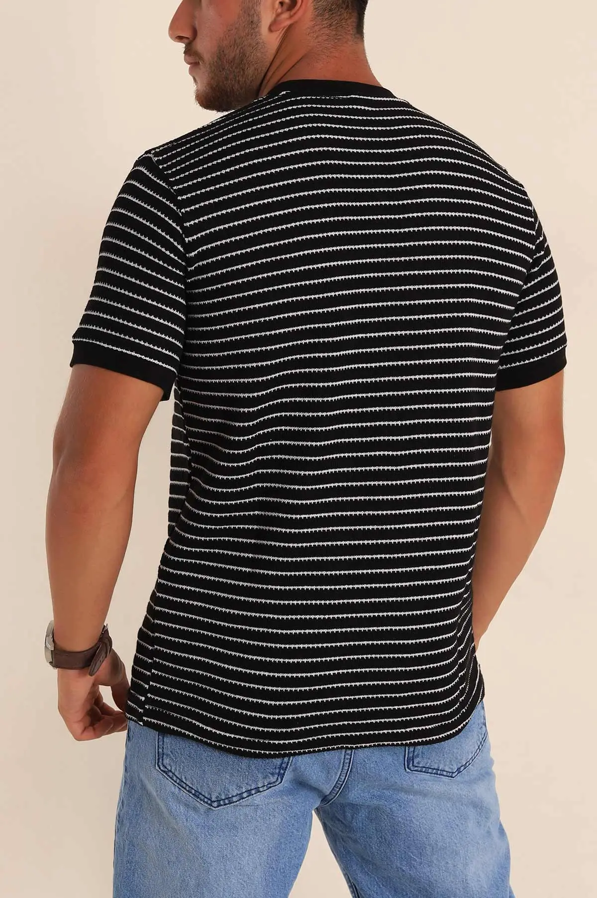 Siyah Ekru Çizgili Regular Fit Nakış Yazı Detaylı Erkek Triko Tişört 268451
