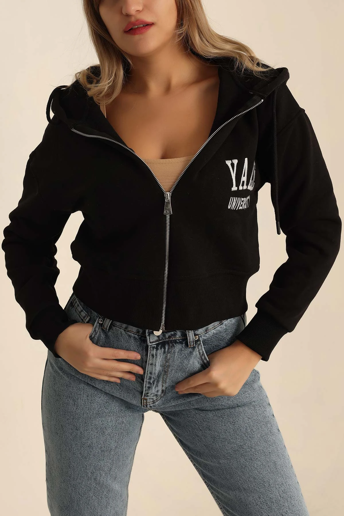 Siyah Fermuarlı İçi Şardonlu Bayan Sweat 224407