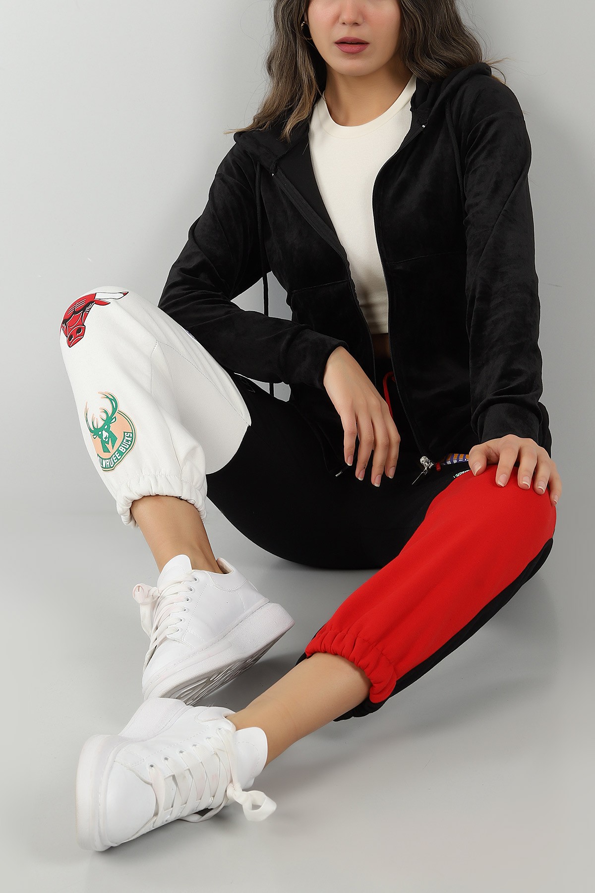 Siyah Fermuarlı Kadife Sweat 147272