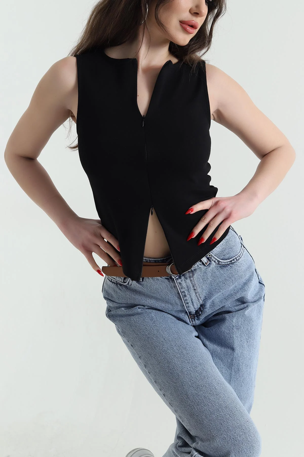 Siyah Fermuarlı Kolsuz İnterlok Kadın Bluz 440348