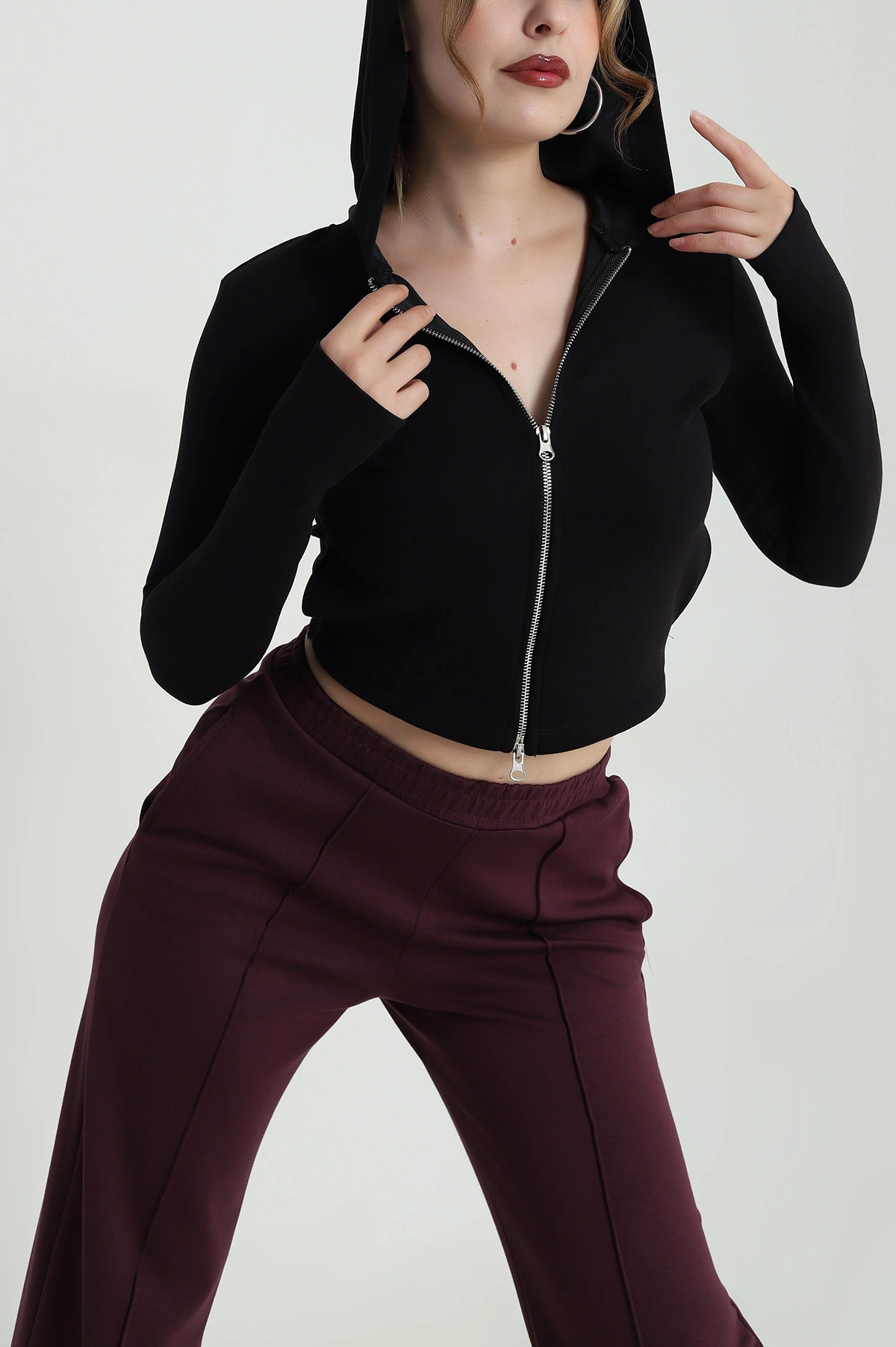 Siyah Fermuarlı Oysho Kadın Sweat 483618
