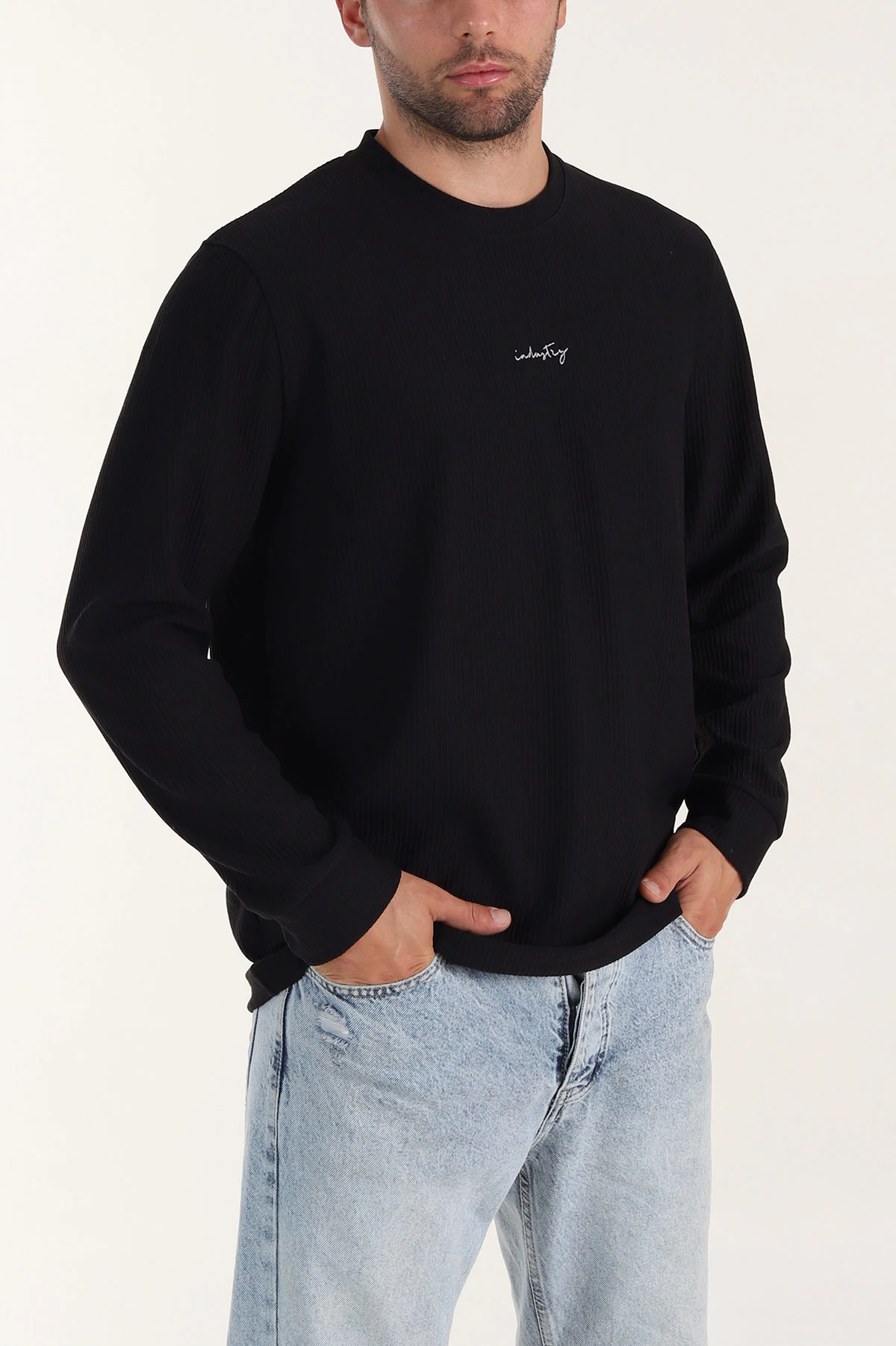 Siyah Fitilli Bisiklet Yaka Yazı Detaylı Erkek Sweatshirt 396227