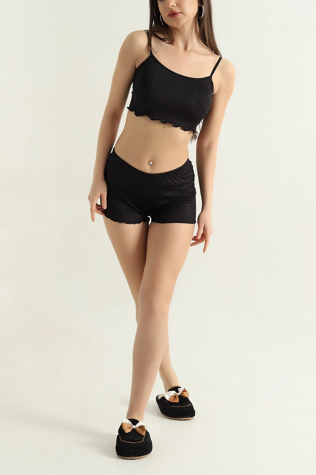 Siyah Fitilli Kadın Şortlu Pijama Takımı 466396