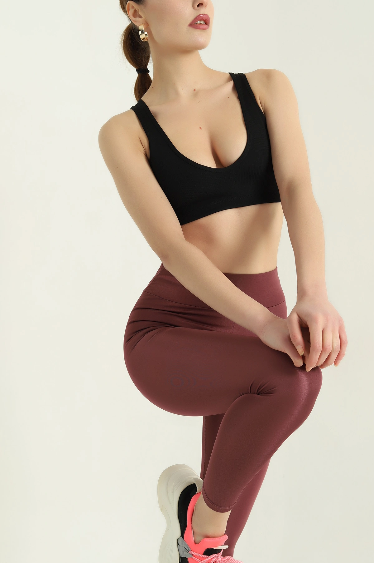 Siyah Fitilli Kalın Askılı Büstiyer 337122