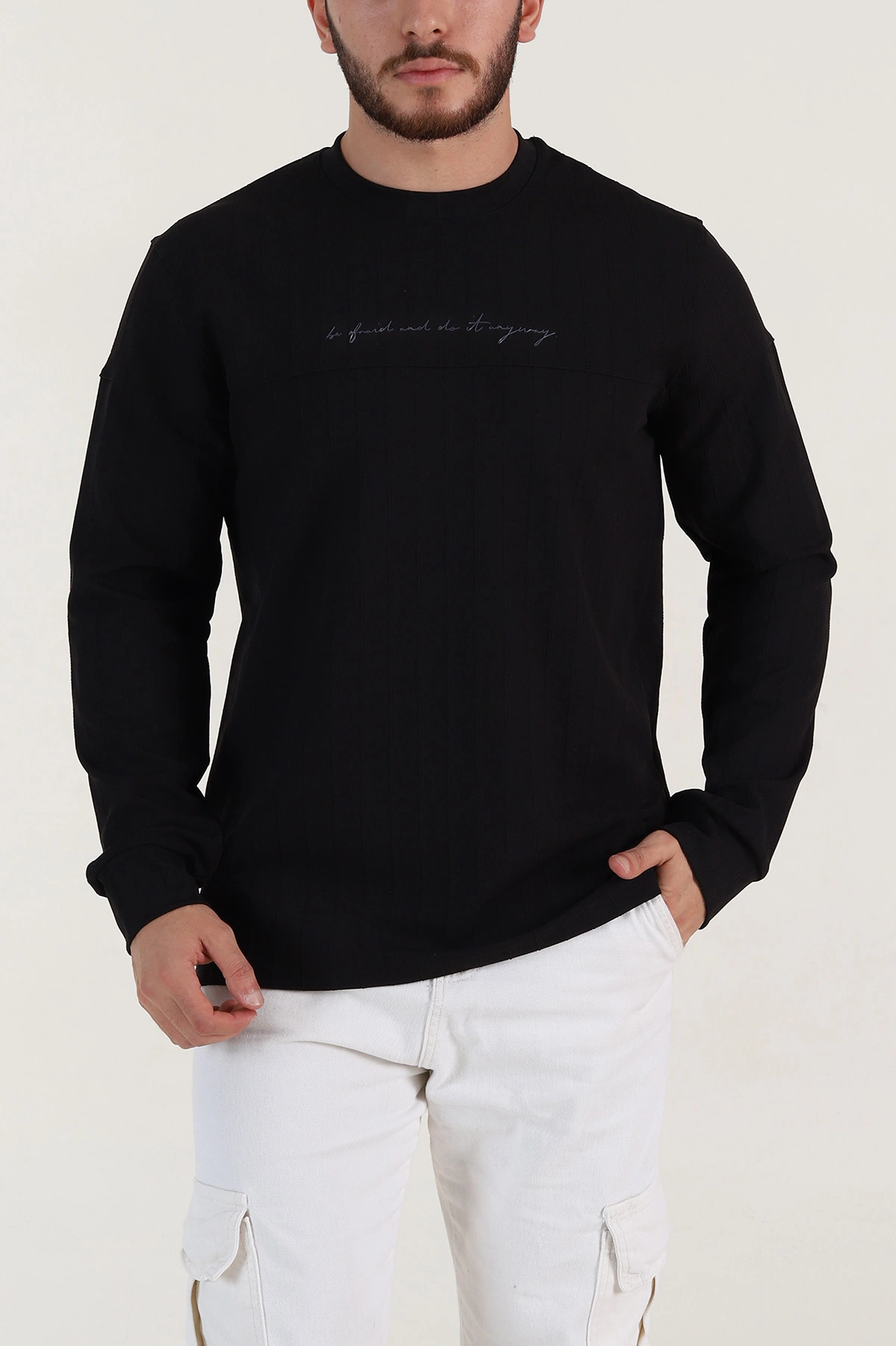 Siyah Fitilli Nakışlı Bisiklet Yaka Erkek Sweatshirt 396903