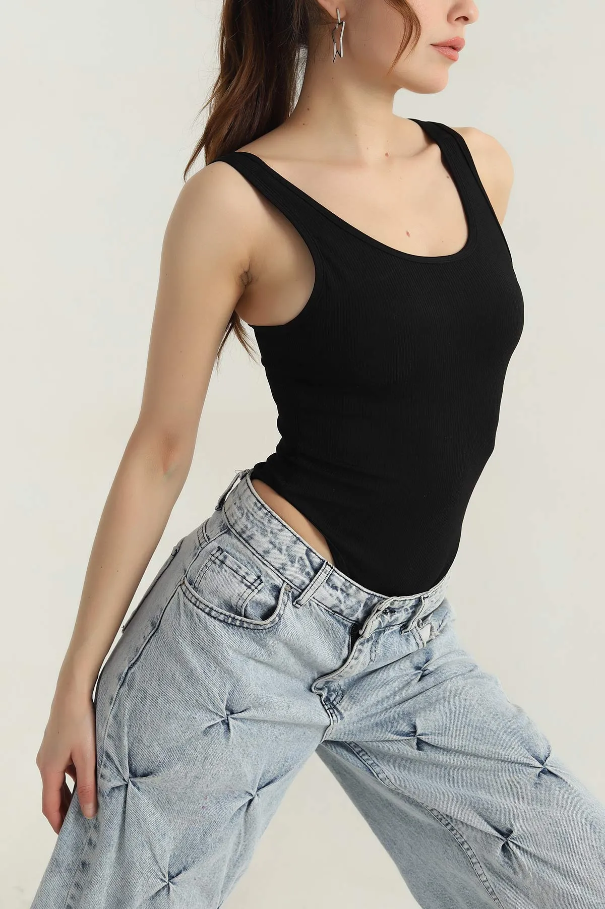 Siyah Fitilli Pedli Askılı Zıbın Bluz 411425