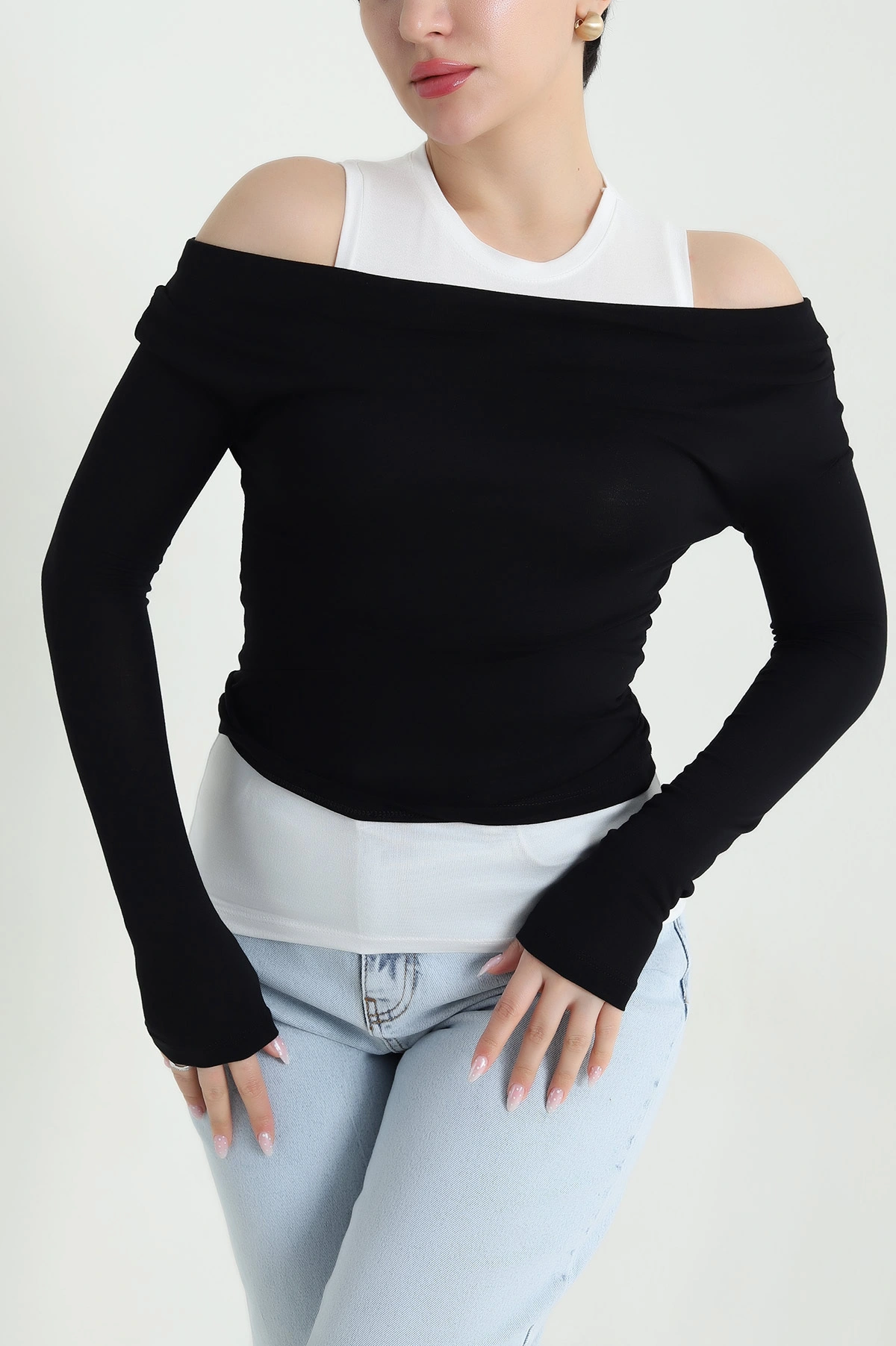 Siyah Garnili Likralı Buzzy Kadın Bluz 456960