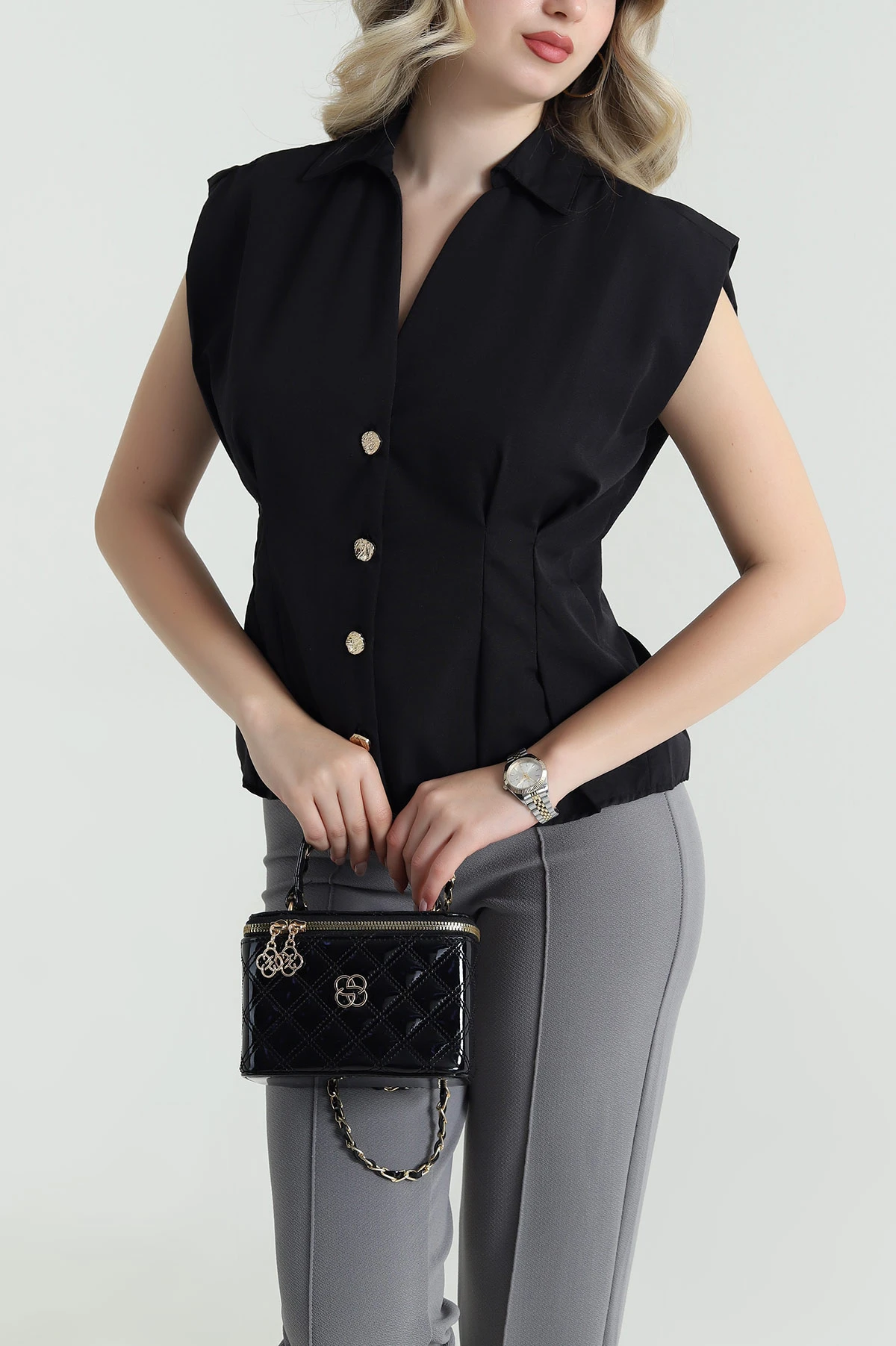 Siyah Gold Düğmeli Poplin Kadın Yelek 465403