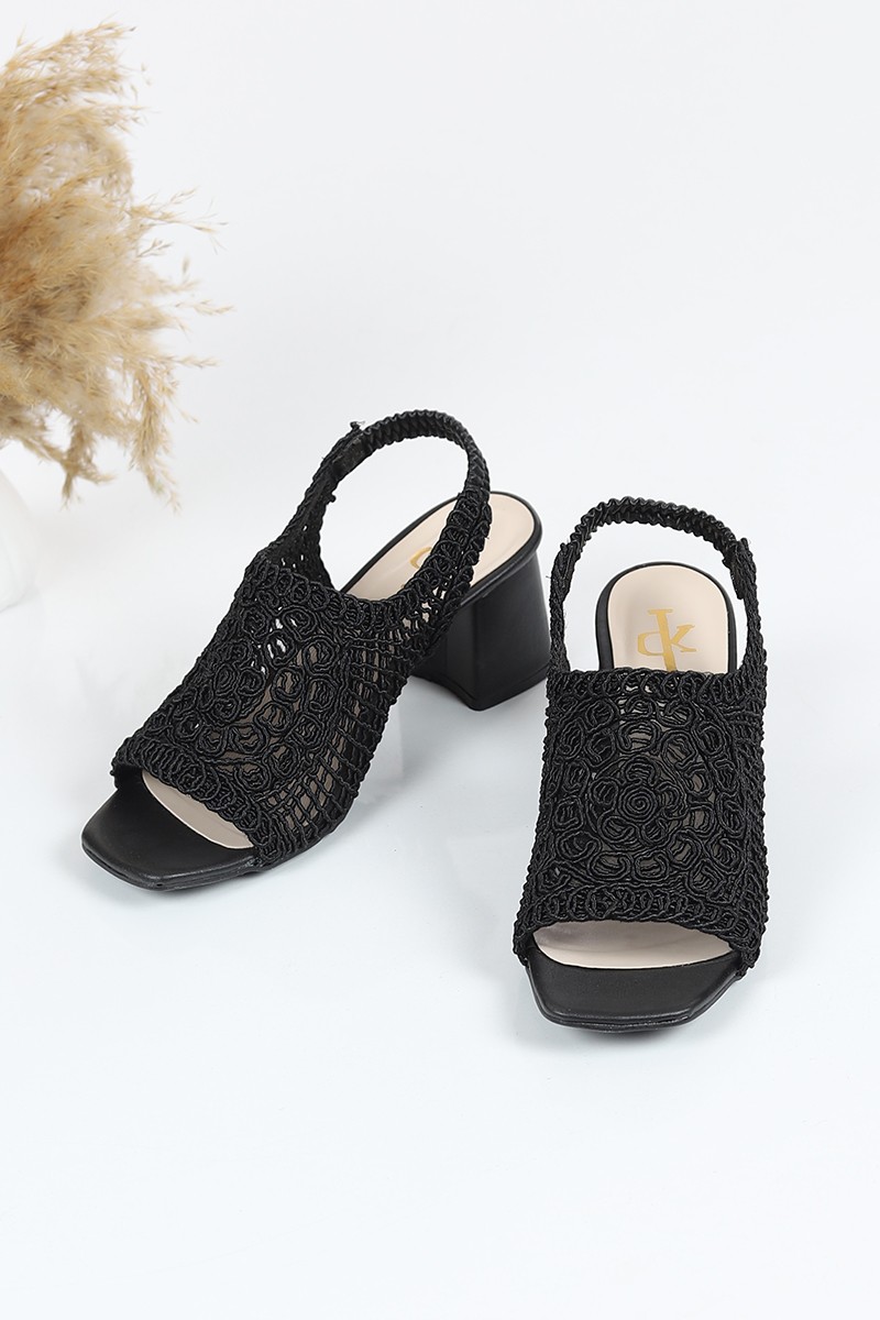 Siyah Hasır Örgü Arkası Lastikli Topuklu Sandalet 99130
