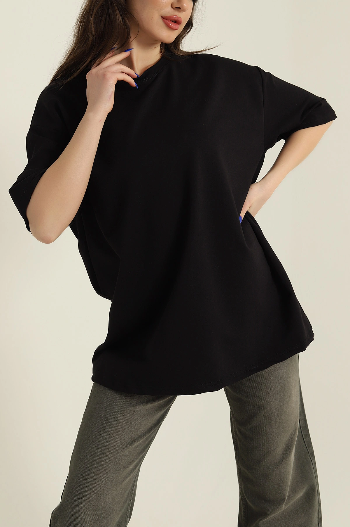 Siyah İki İp Bisiklet Yaka Kadın Oversize Tişört 423908