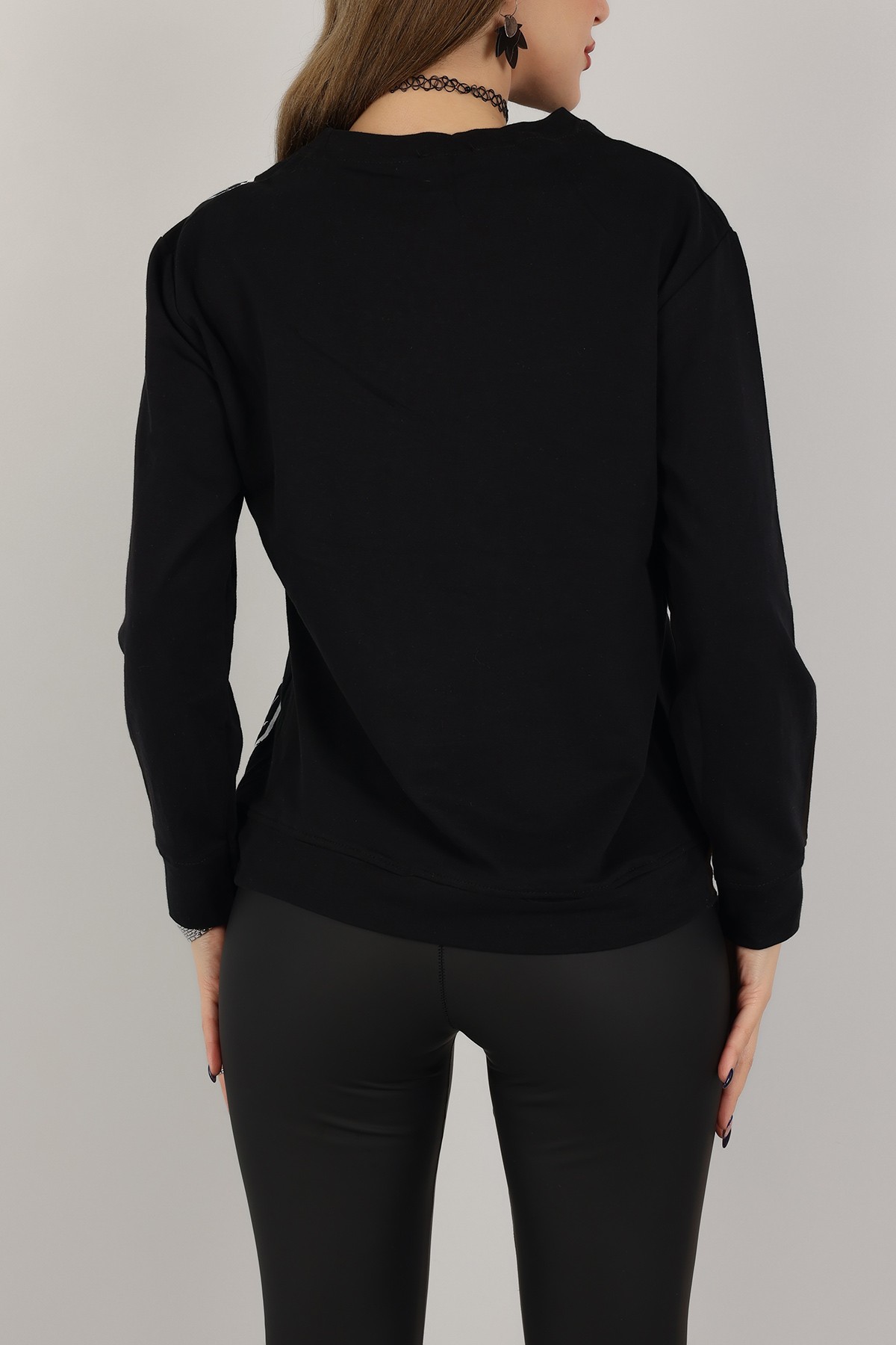 Siyah İnci ve Taş İşlemeli Sweat 155408