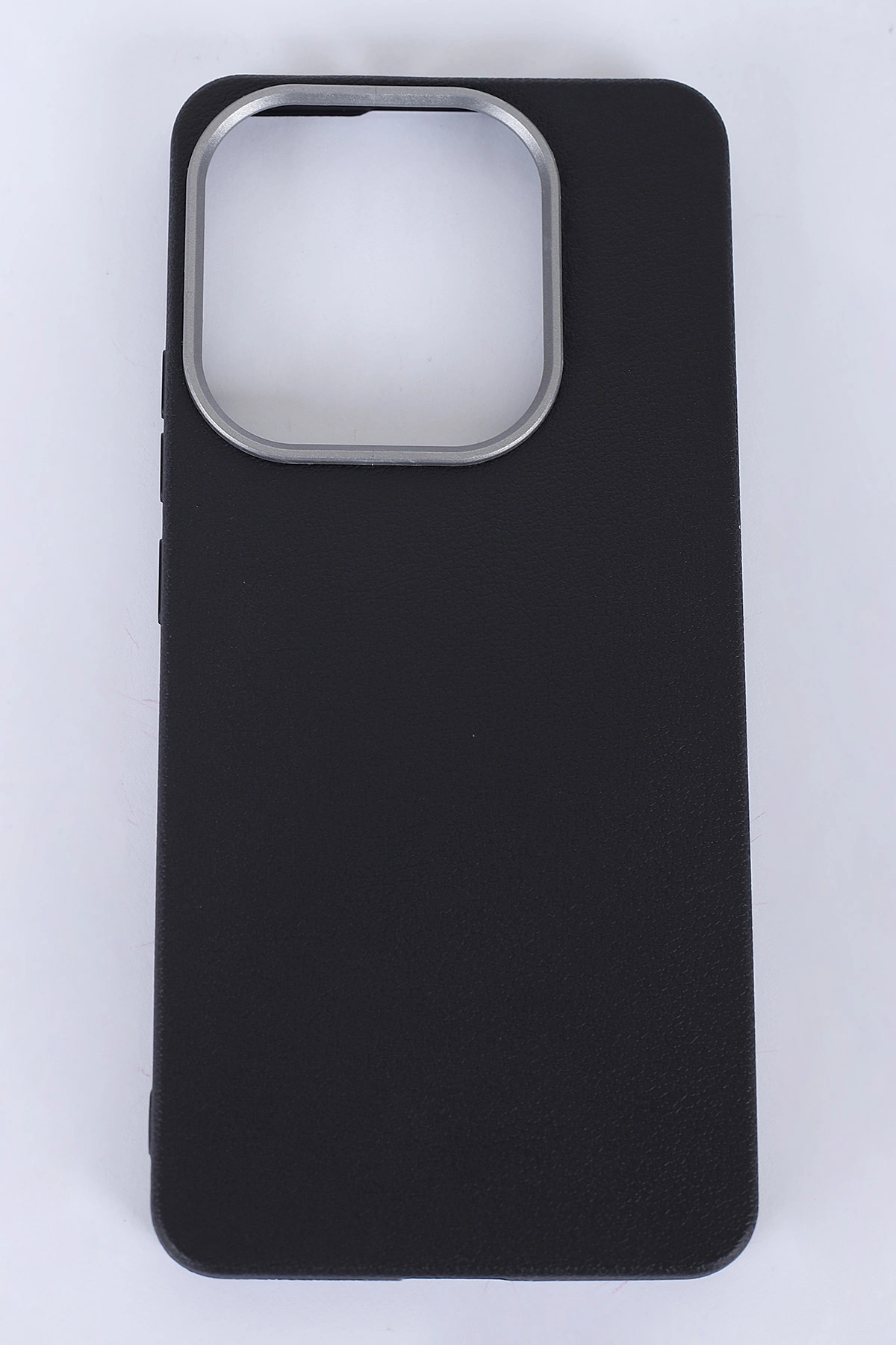 Siyah İPhone 16 Pro Uyumlu Armory Serisi Sert Slikon Telefon Kılıfı 390252