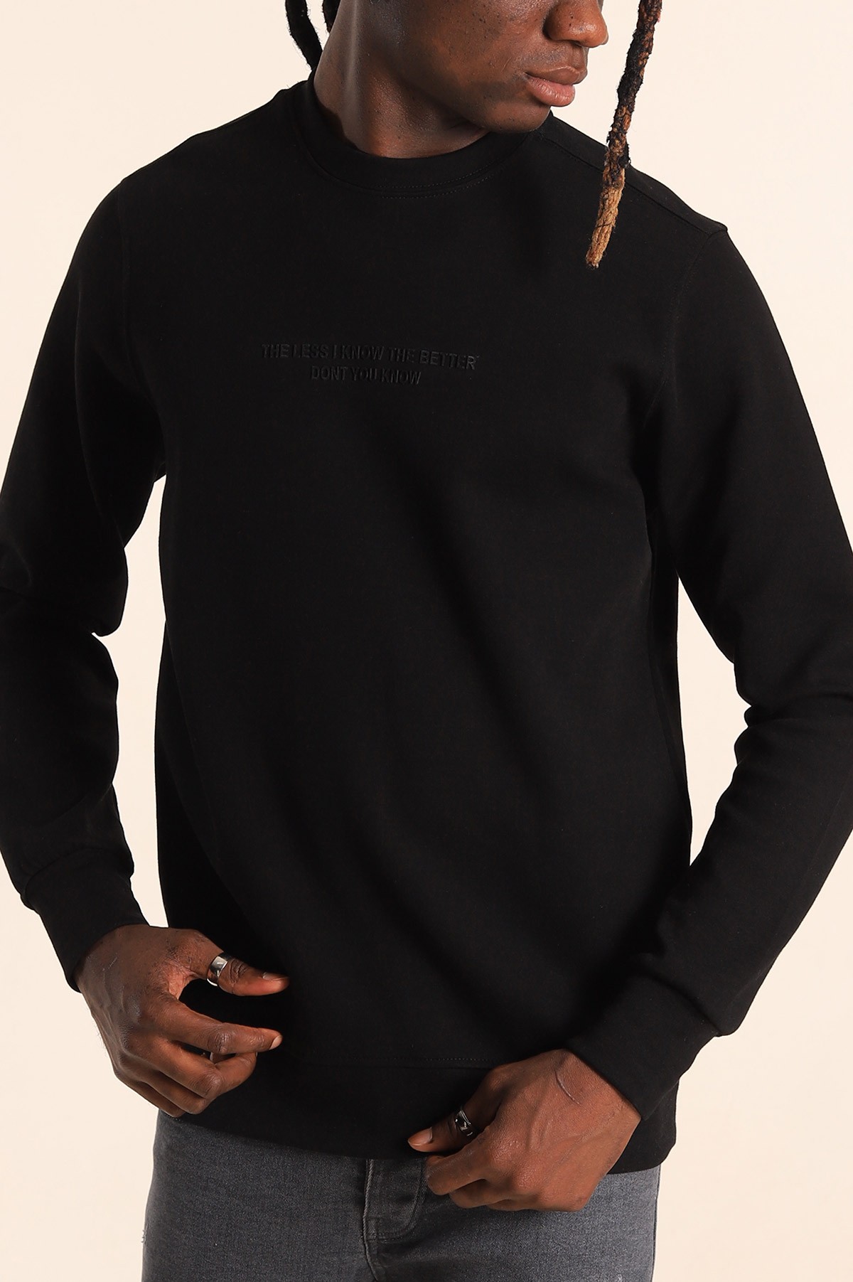 Siyah Kabartma Yazılı Bisiklet Yaka Erkek Sweatshirt 204807