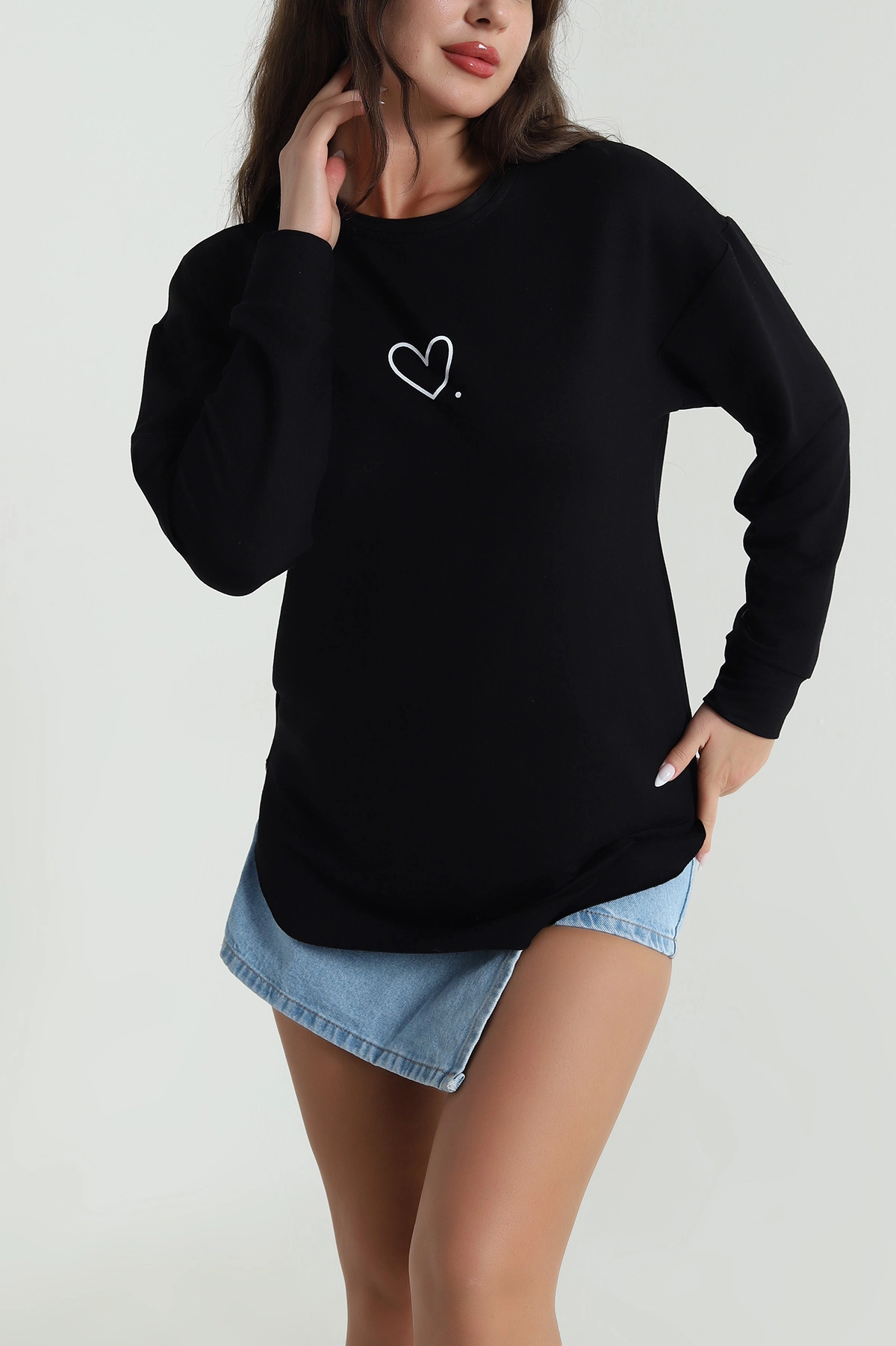 Siyah Kalp Baskılı Kristal Kadın Sweat Tunik 485619