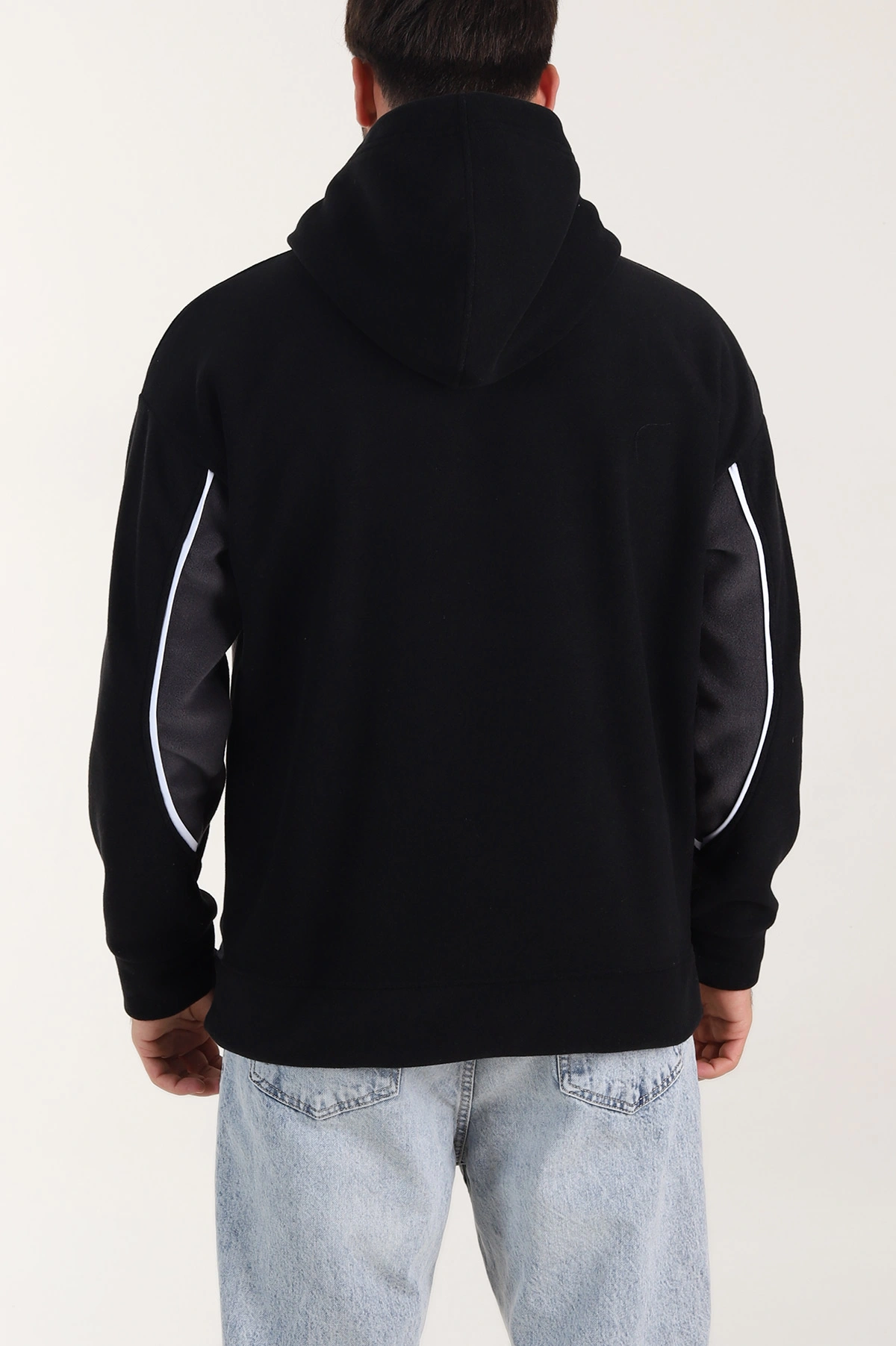 Siyah Kapüşonlu Nakış Detaylı Erkek Sweatshirt 408758