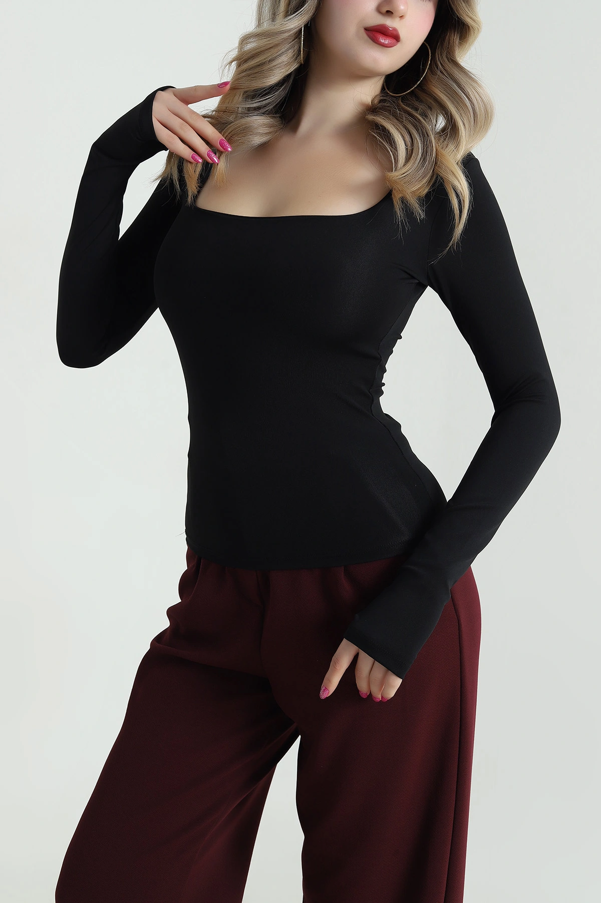 Siyah Kare Yaka Scuba Kadın Bluz 483670