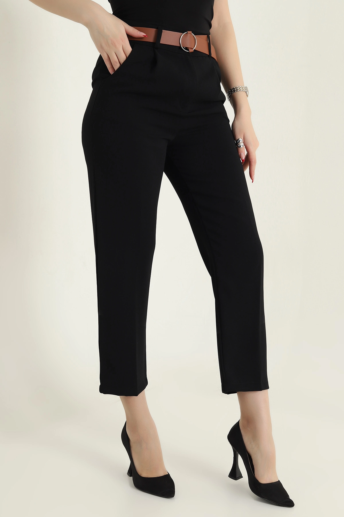 Siyah Kemerli İthal Crep Kadın Pantolon 436911