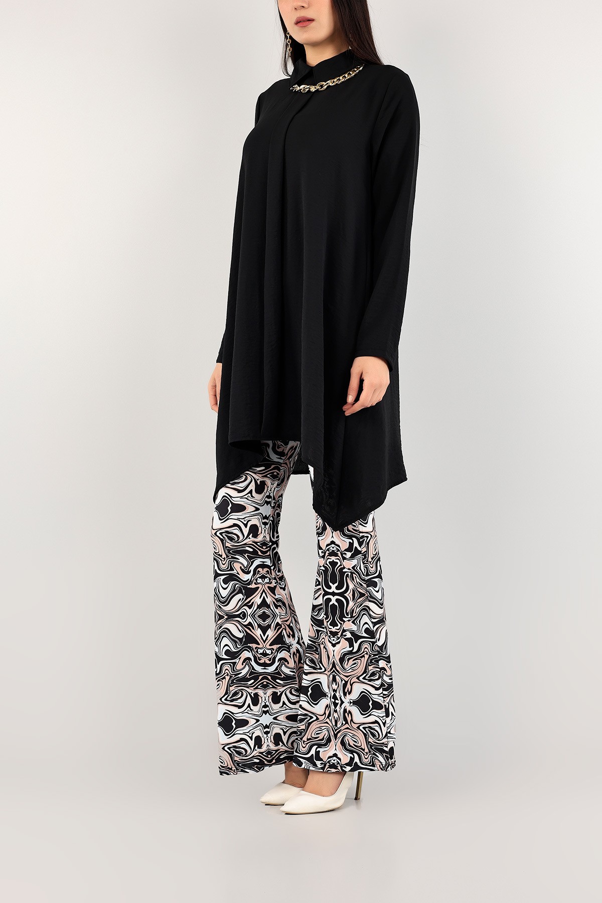 Siyah Kolyeli Aerobin Kumaş Tunik 109422