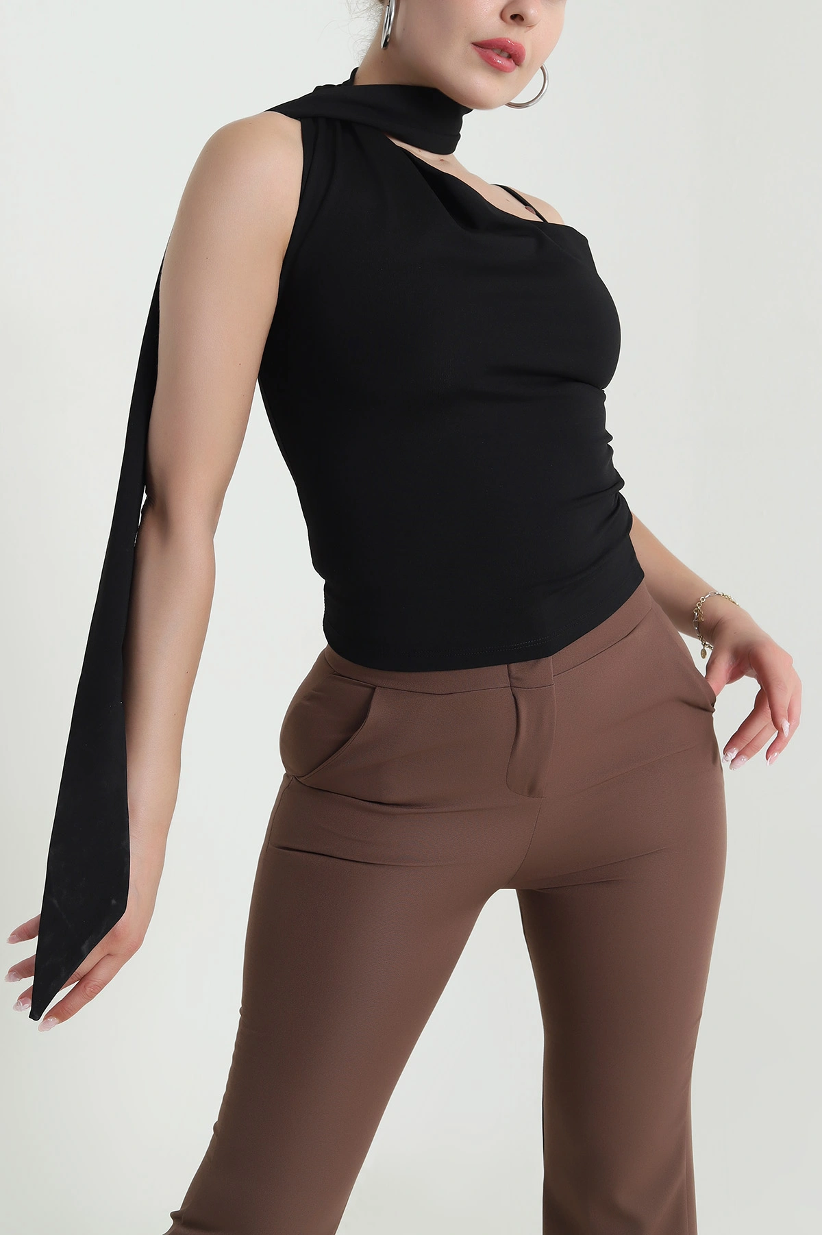 Siyah Kravatlı Sandy Kadın Bluz 477877