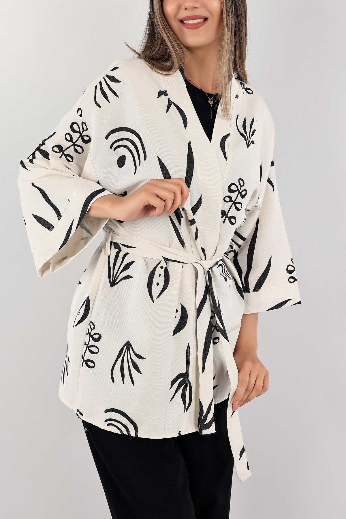 Siyah Kuşaklı Keten Kimono 122222