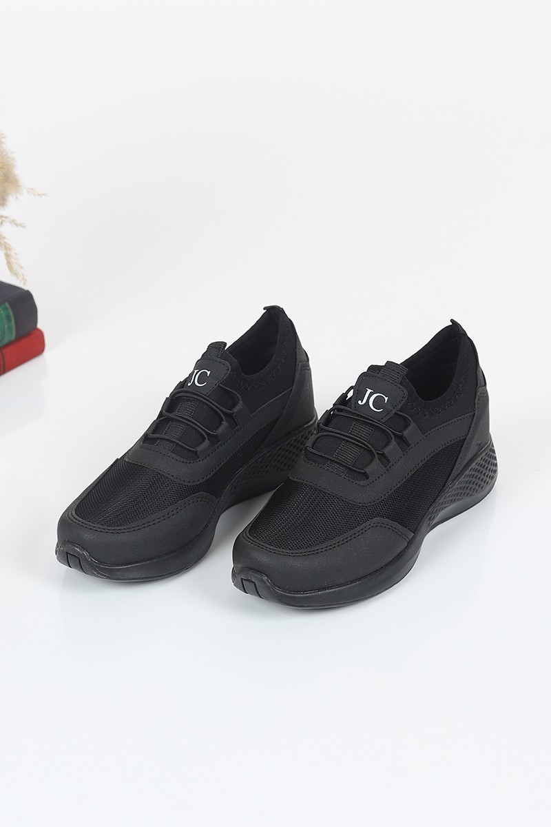 Siyah Lastik Bağcıklı Spor Ayakkabı 100833