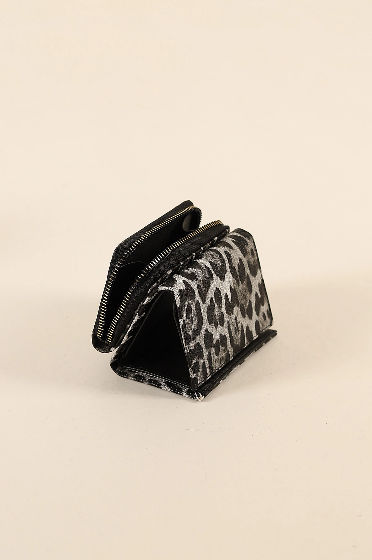 Siyah Leopar Desen Fermuarlı Cüzdan 316123