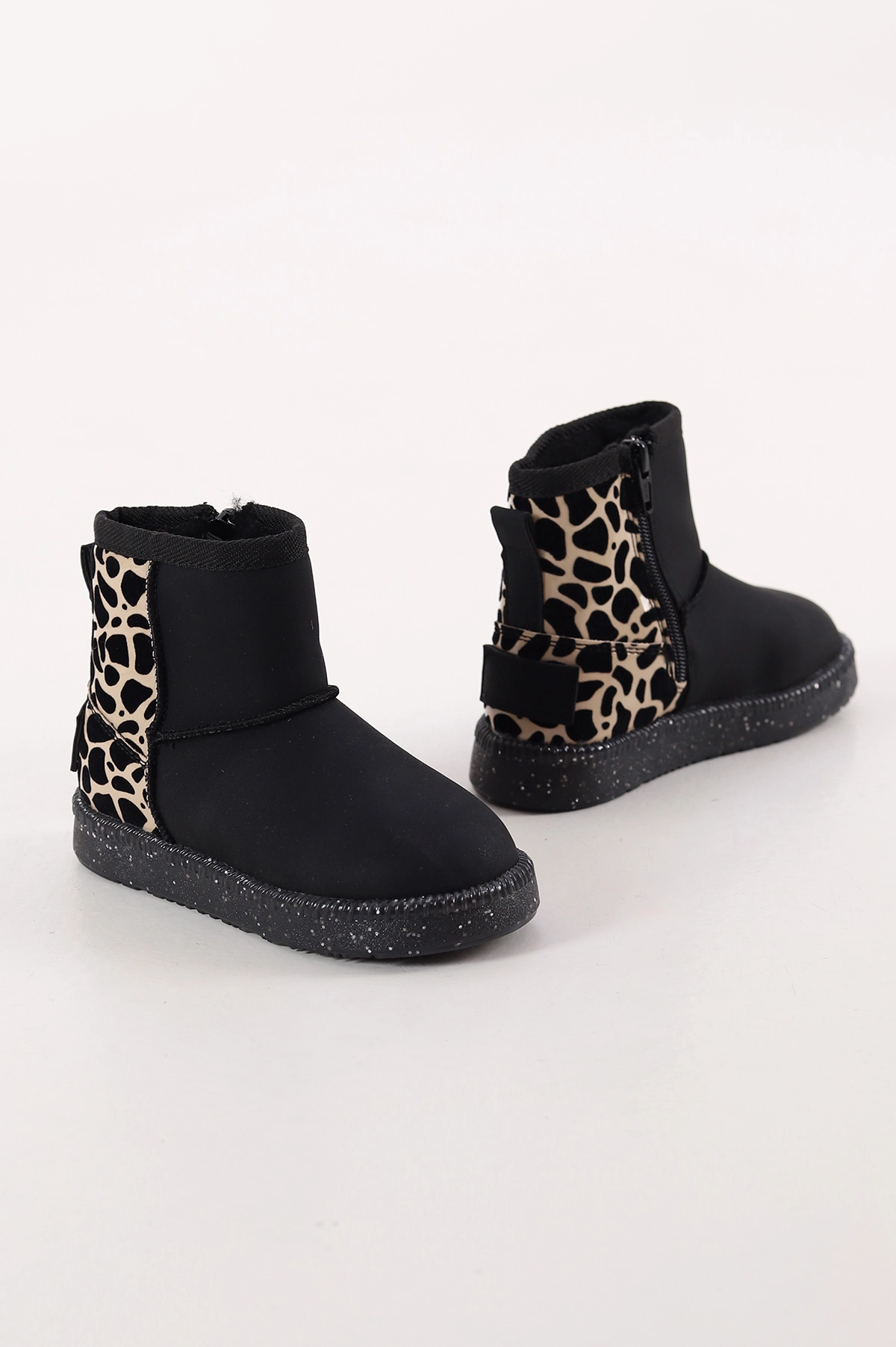 Siyah Leopar Desenli Nubuk ( 26 - 30 ) Işıklı Fermuarlı İçi Tüylü Kız Çocuk Bot 401347