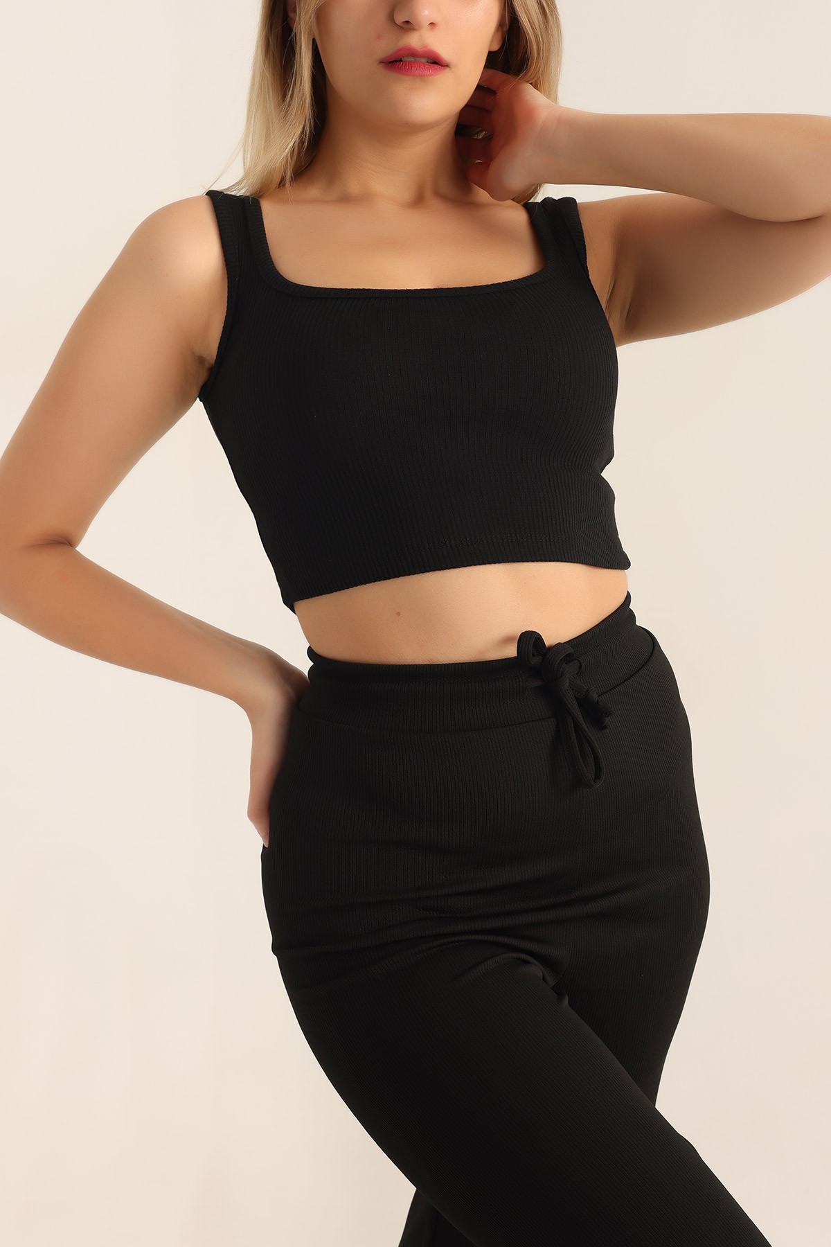 Siyah Likralı Fitilli Crop Atlet 182489