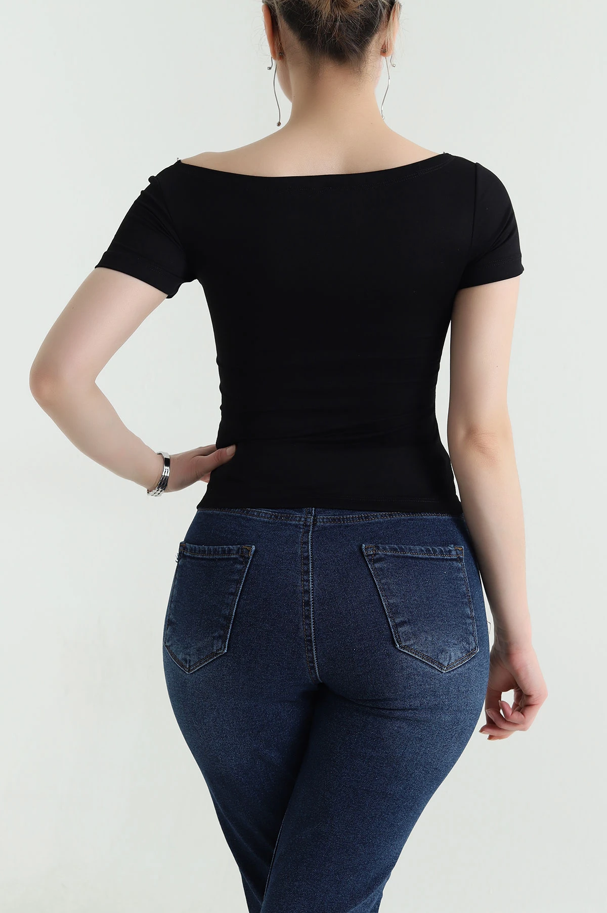 Siyah Likralı Kayık Yaka Oysho Kadın Bluz 454064