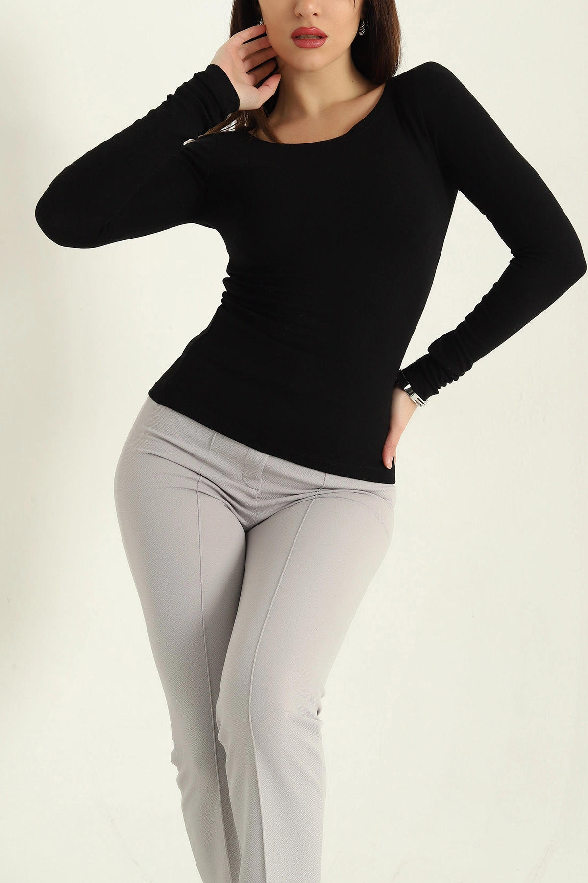 Siyah Kayık Yaka Modal Bluz 332528