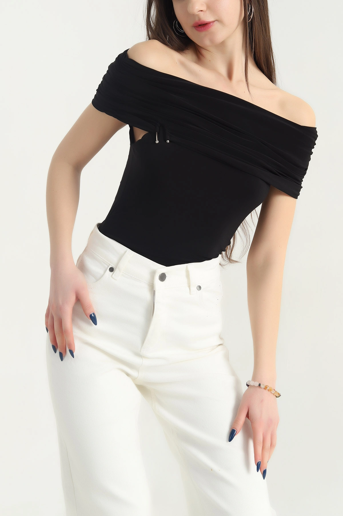 Siyah Madonna Yaka Sendy Kadın Bluz 342953