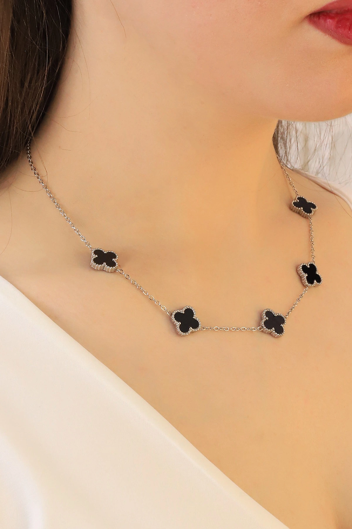 Siyah Mineli Gümüş Van Cleef Çelik Kolye 415669