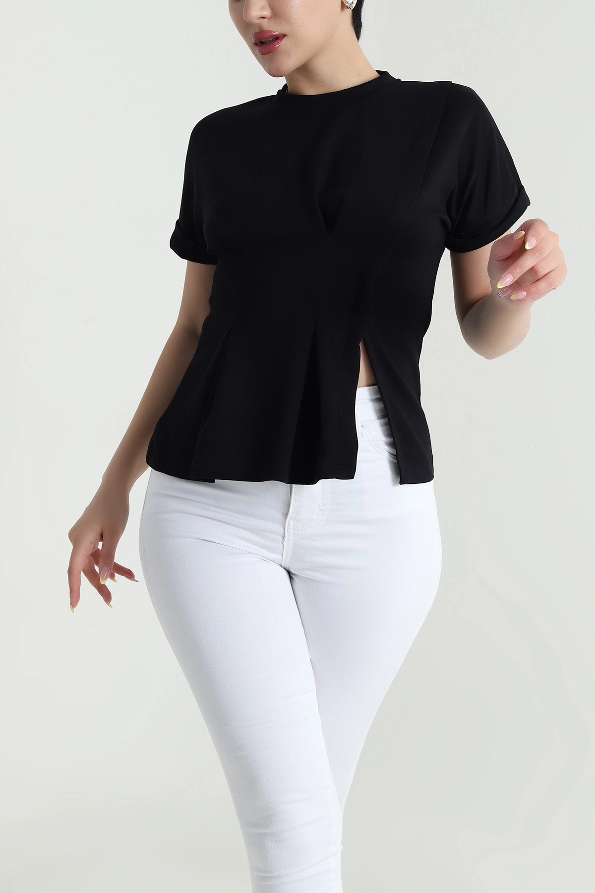 Siyah Modal Kumaş Ön Pile Detay Bluz 466504