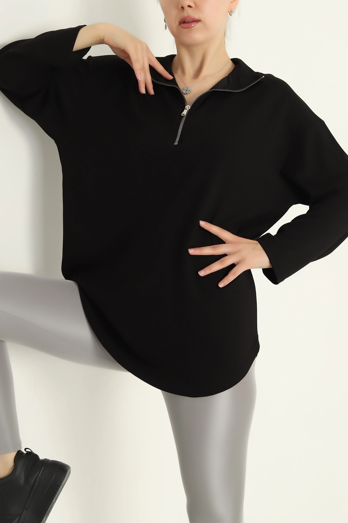 Siyah Modal Yarım Fermuarlı Sweat Tunik 292502