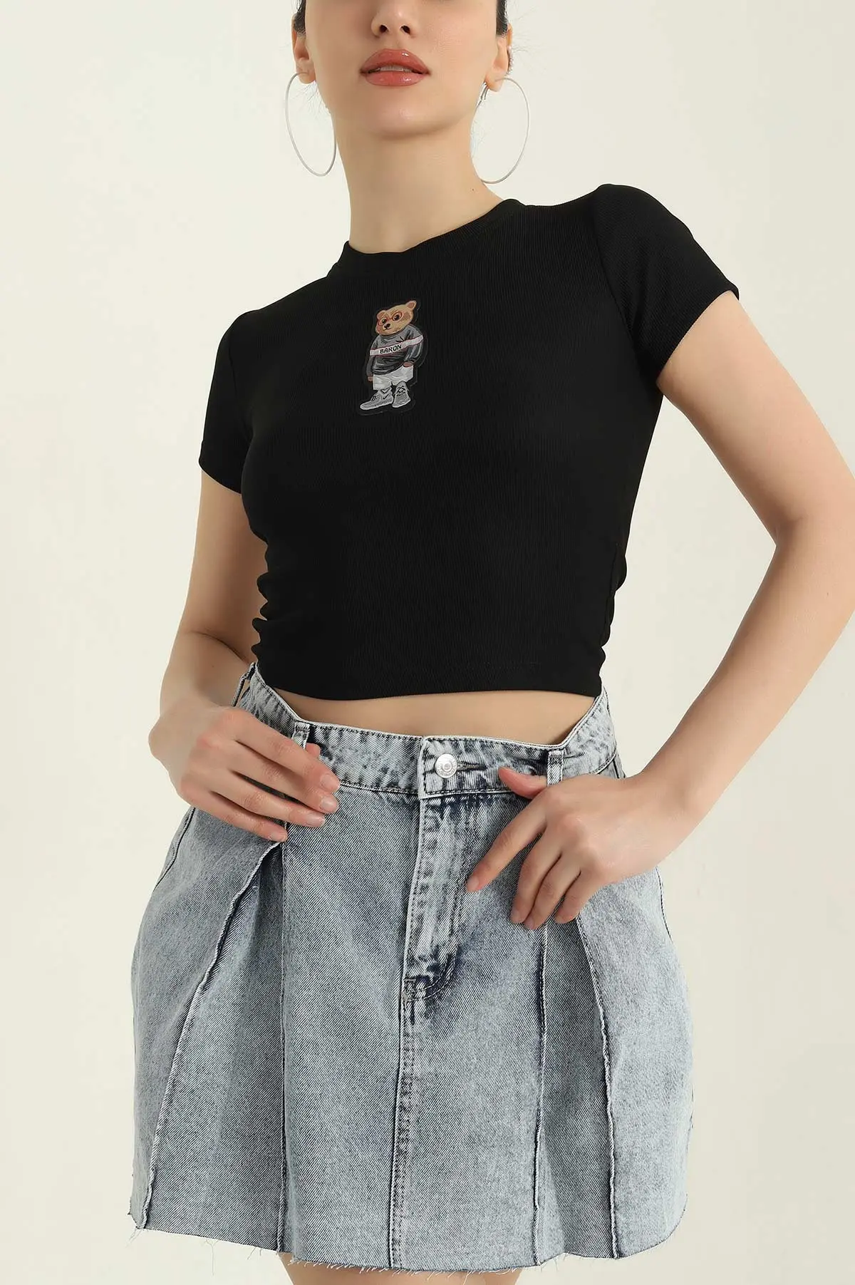 Siyah Nakış Detay Ottoman Bluz 358599