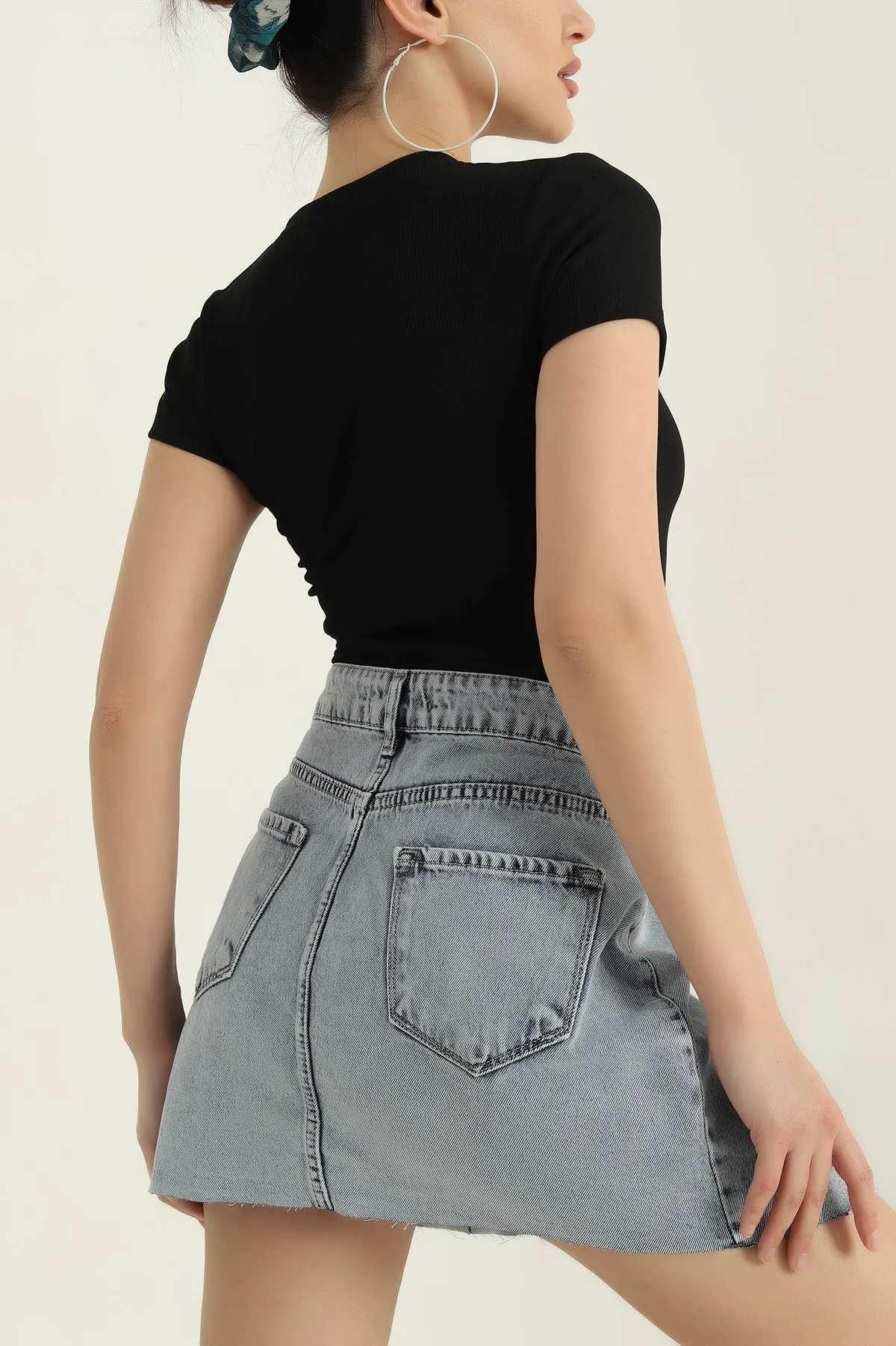 Siyah Nakış Detay Ottoman Bluz 358599