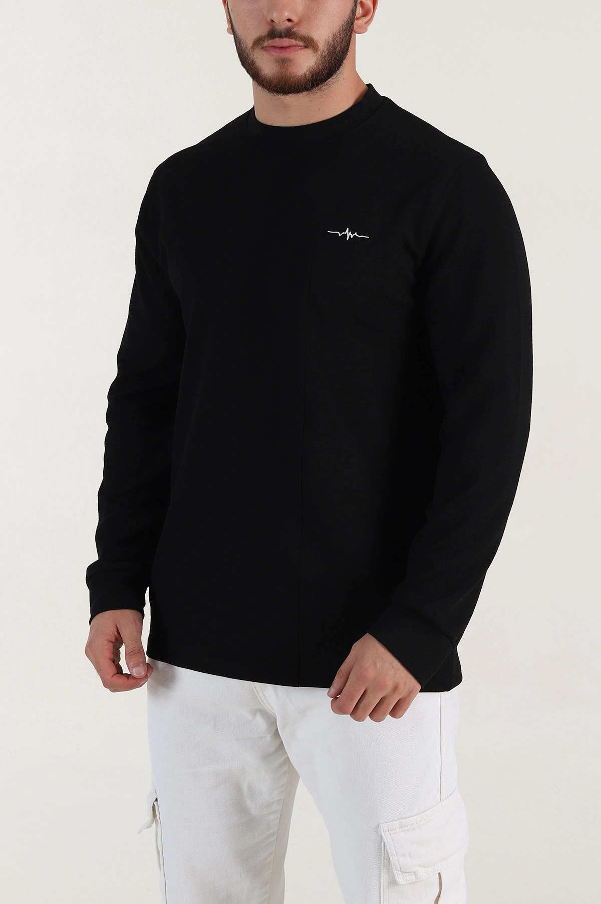 Siyah Nakış Detaylı Bisiklet Yaka Erkek Sweatshirt 396255