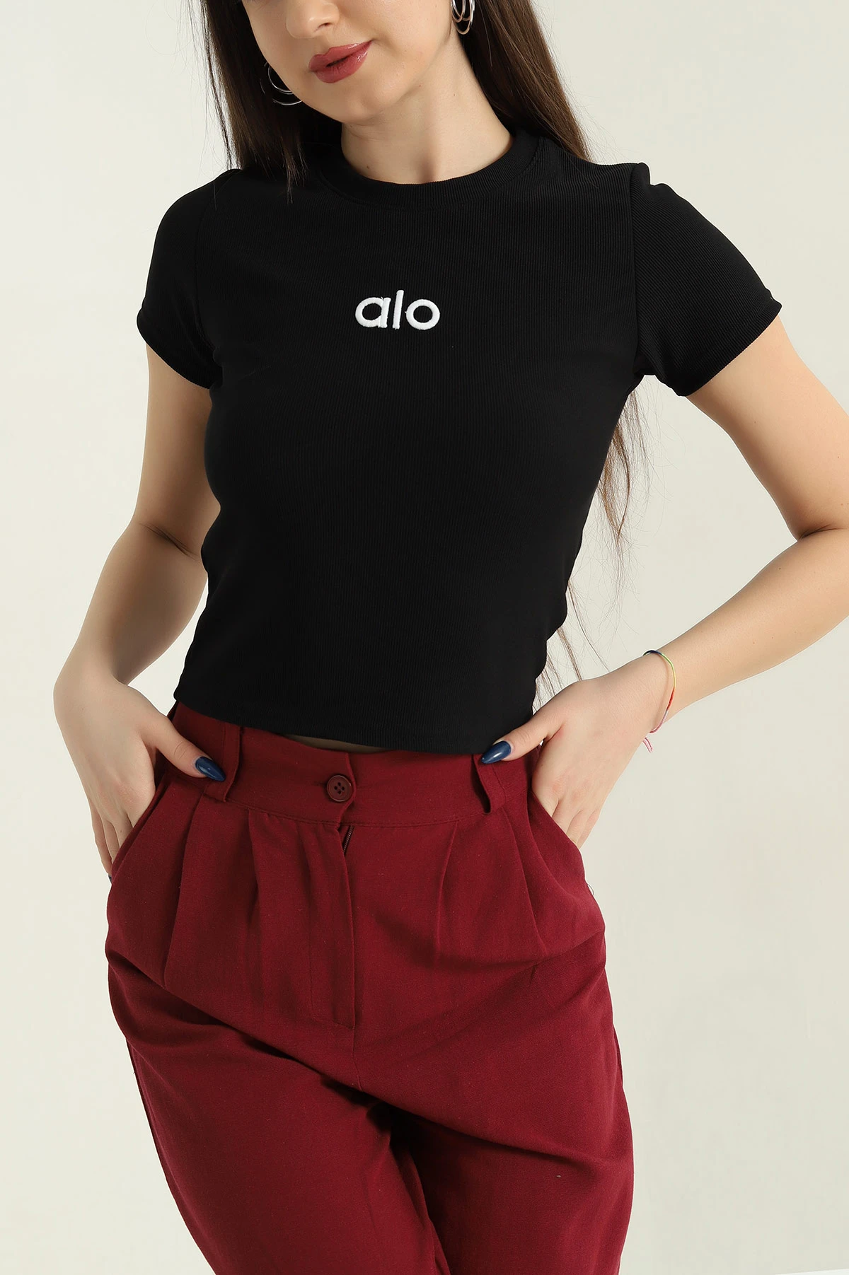 Siyah Nakışlı Bisiklet Yaka Ottoman Kadın Bluz 346350