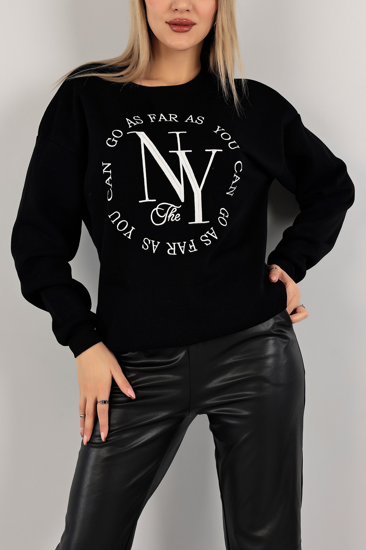 Siyah Nakışlı İçi Şardonlu Bayan Sweat 141566