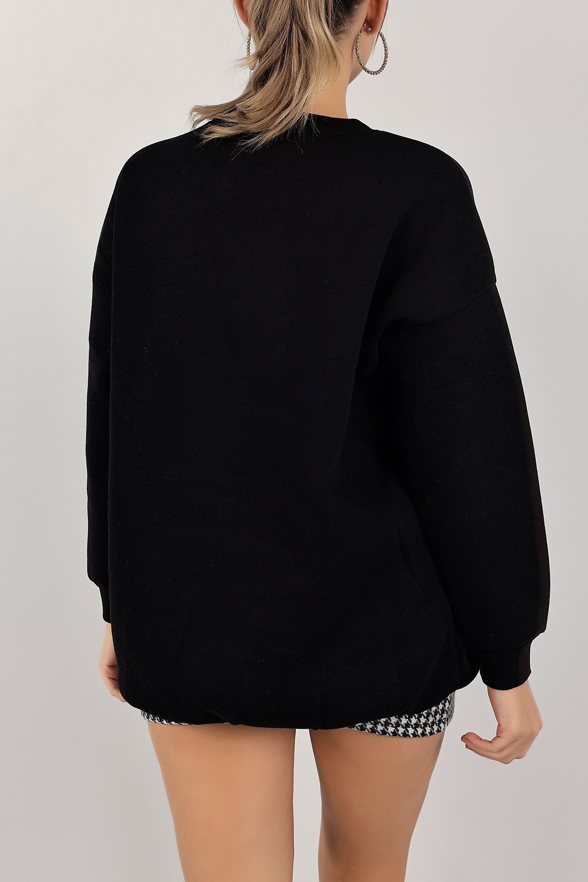 Siyah Nakışlı İçi Şardonlu Bayan Sweat 142967